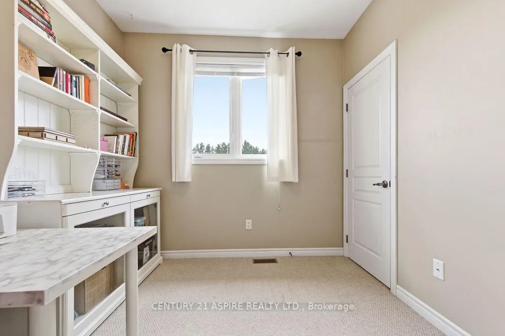 Photo 23 of 541 Gardner Crescent, Petawawa — HOMEH