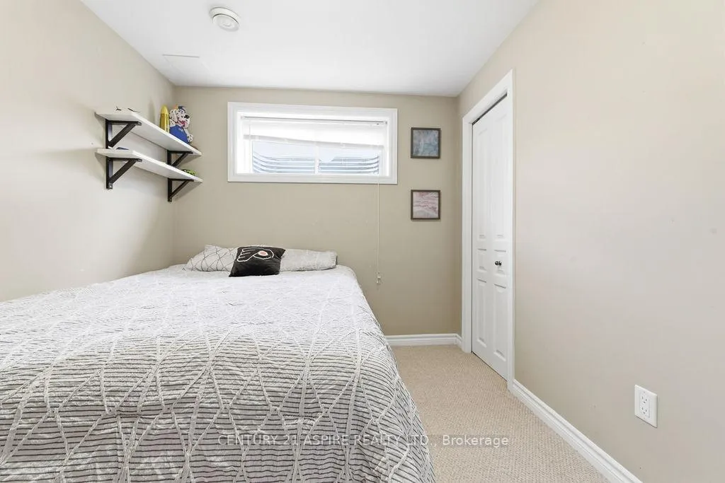 Photo 29 of 541 Gardner Crescent, Petawawa — HOMEH