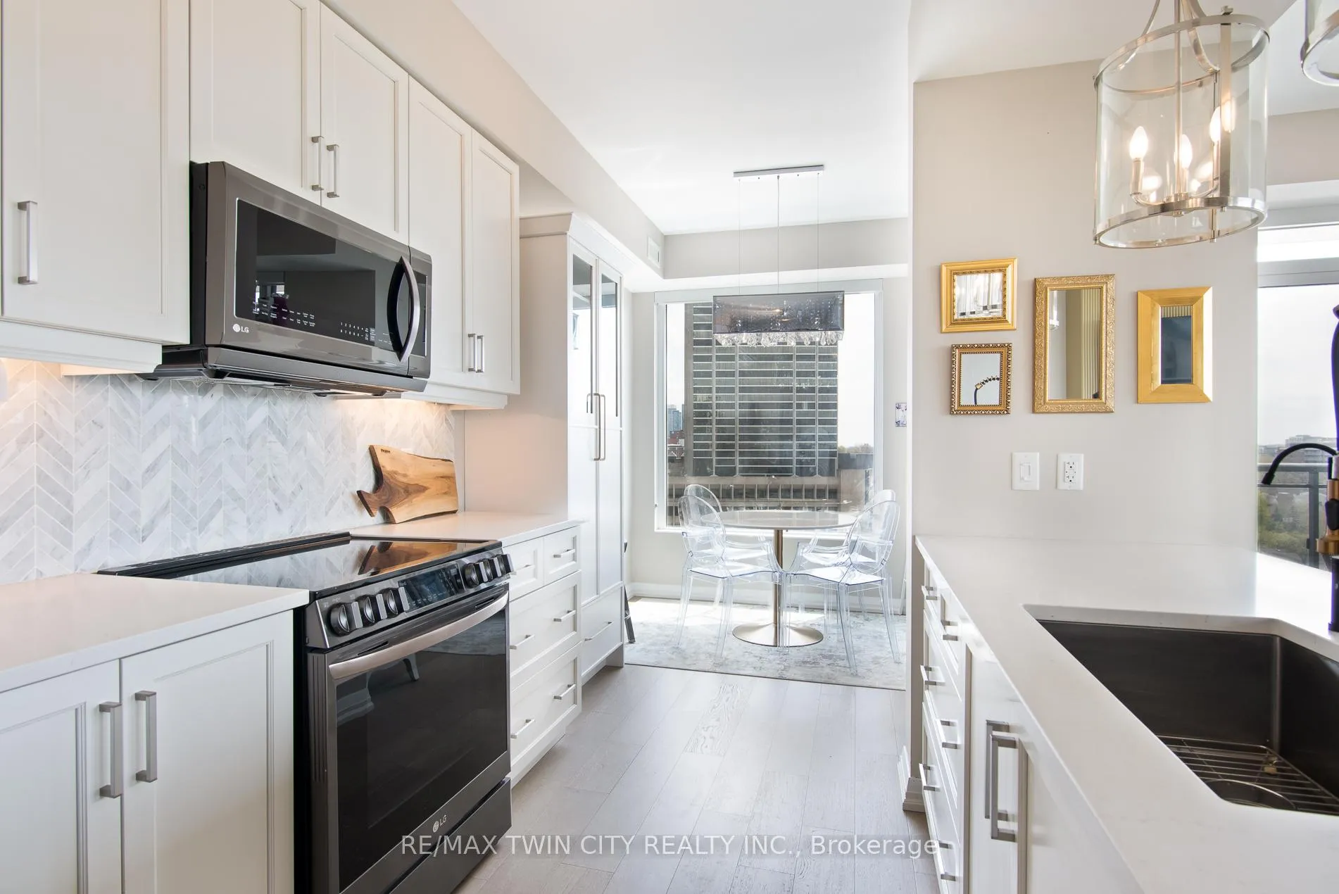 Photo 9 of Unit 1009, 155 Caroline Street S, Waterloo — HOMEH