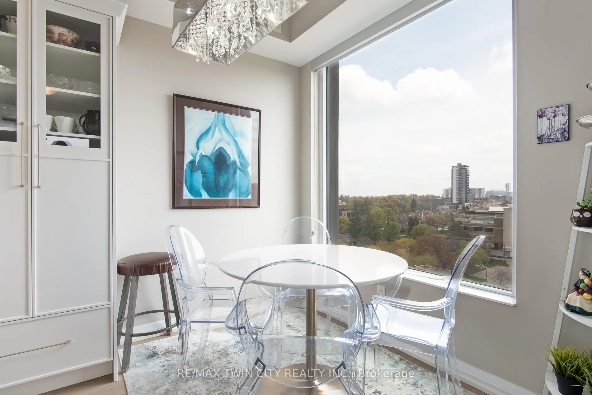 Photo 15 of Unit 1009, 155 Caroline Street S, Waterloo — HOMEH