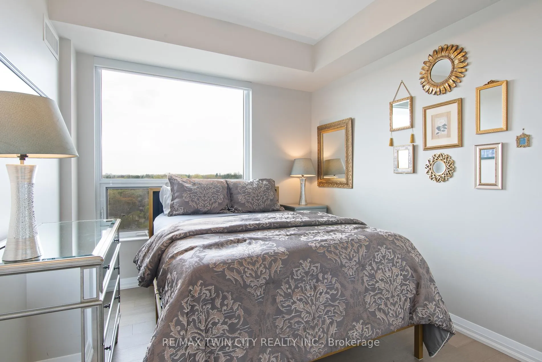 Photo 20 of Unit 1009, 155 Caroline Street S, Waterloo — HOMEH