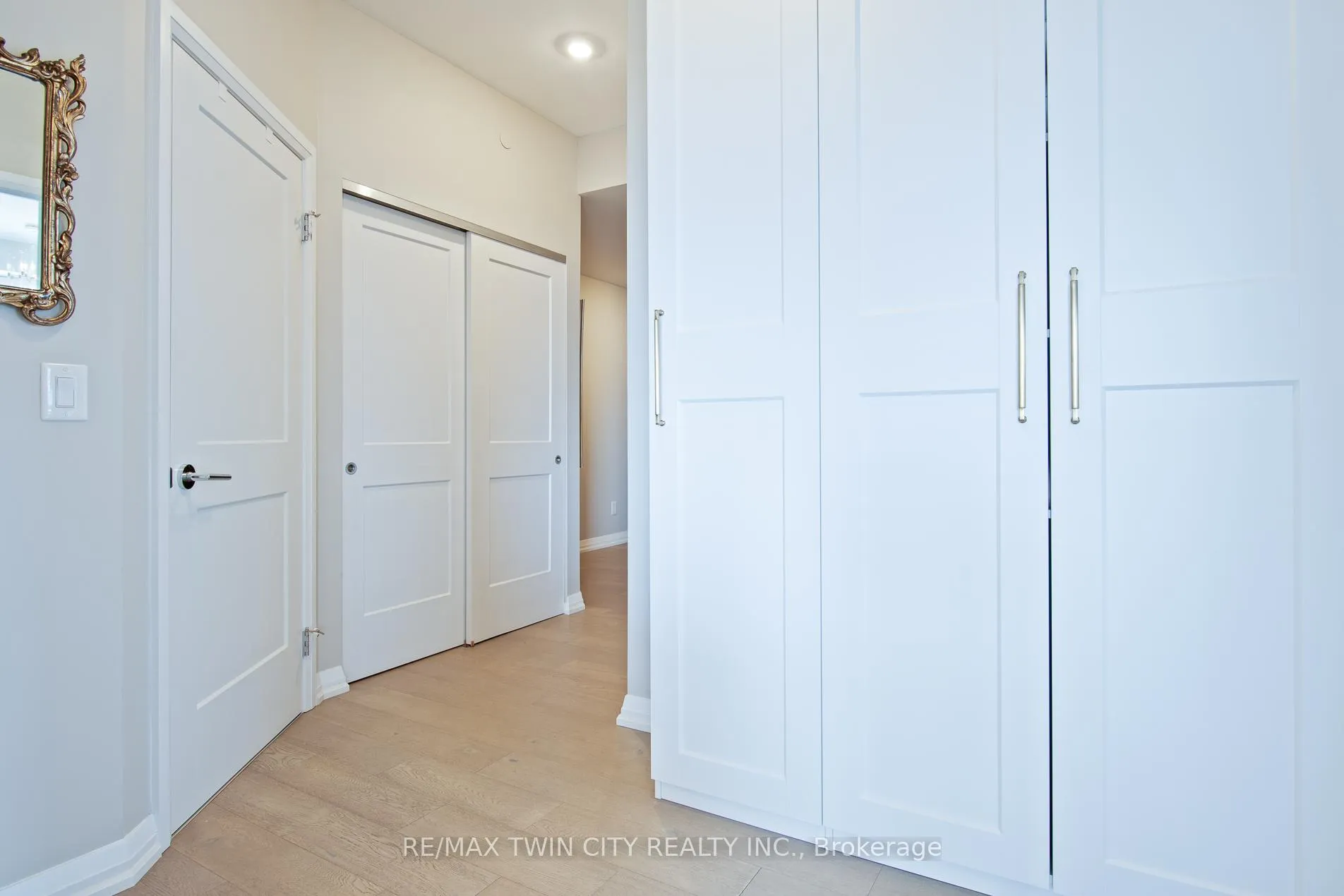 Photo 21 of Unit 1009, 155 Caroline Street S, Waterloo — HOMEH