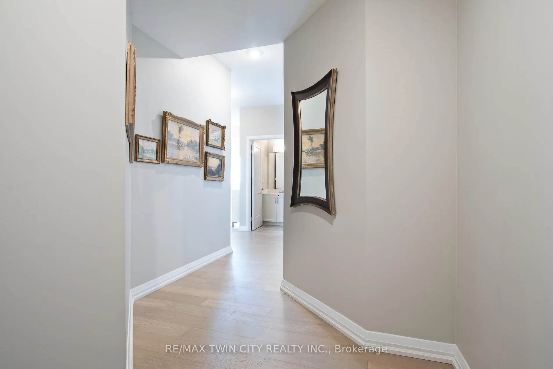 Photo 24 of Unit 1009, 155 Caroline Street S, Waterloo — HOMEH