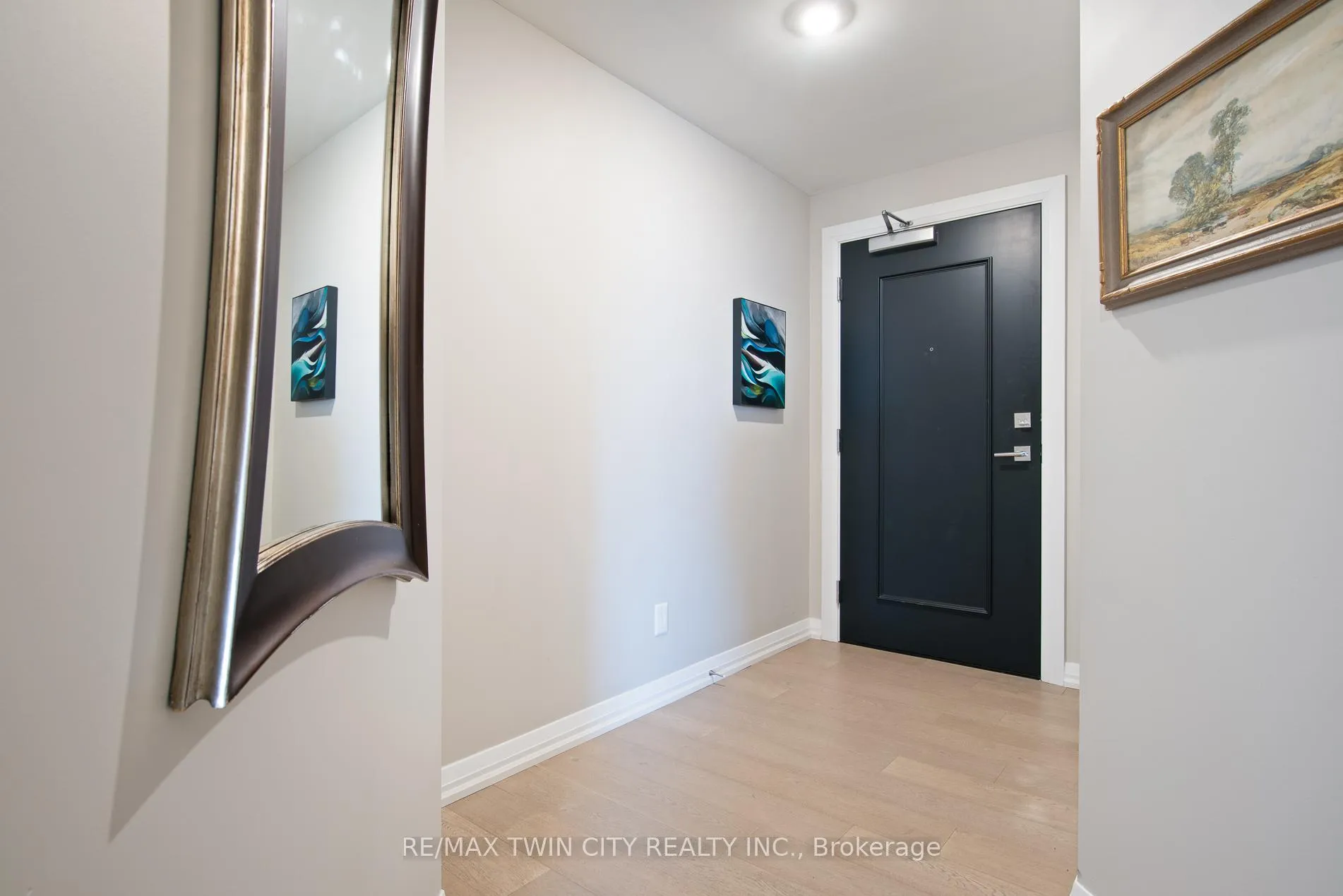 Photo 25 of Unit 1009, 155 Caroline Street S, Waterloo — HOMEH