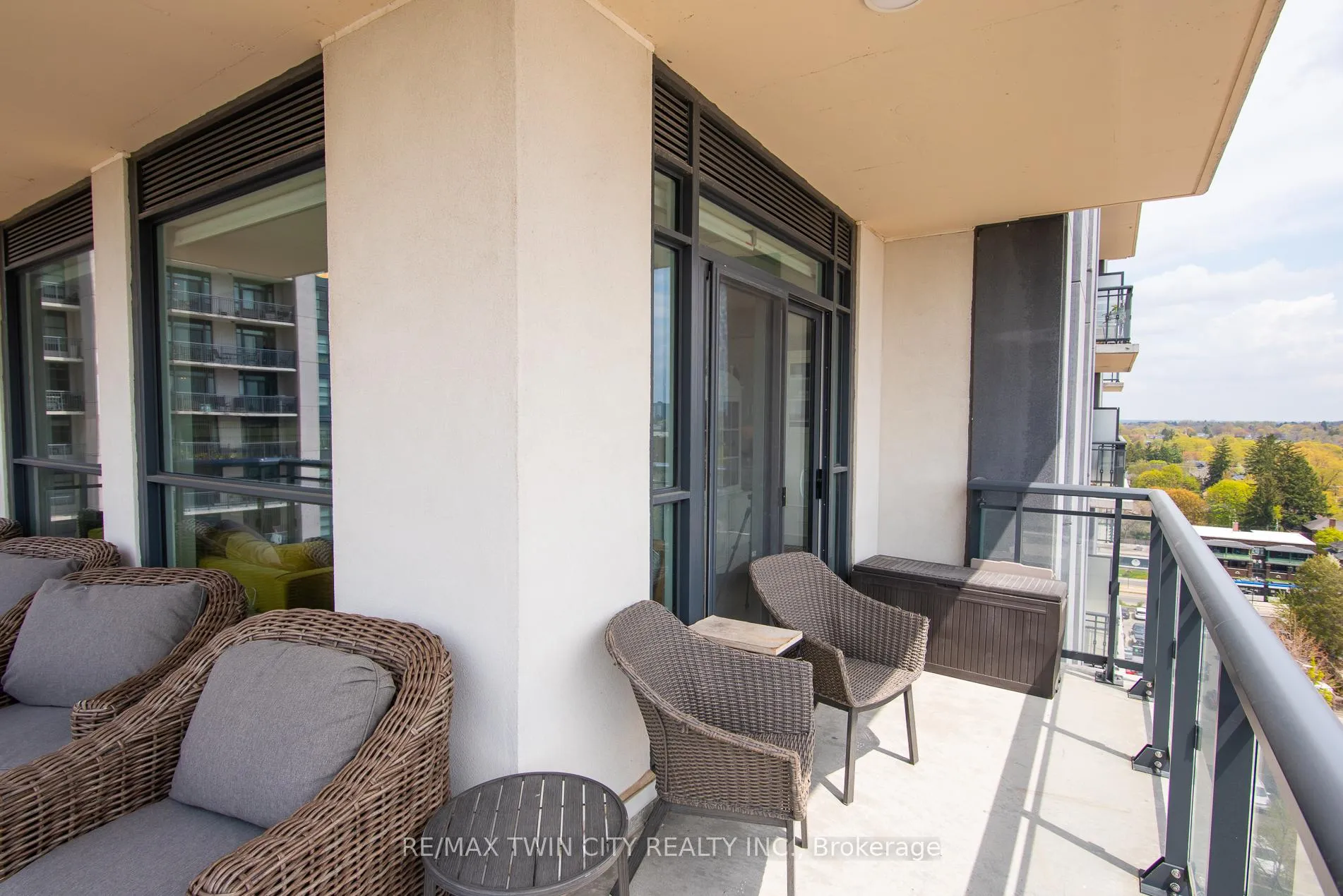 Photo 29 of Unit 1009, 155 Caroline Street S, Waterloo — HOMEH