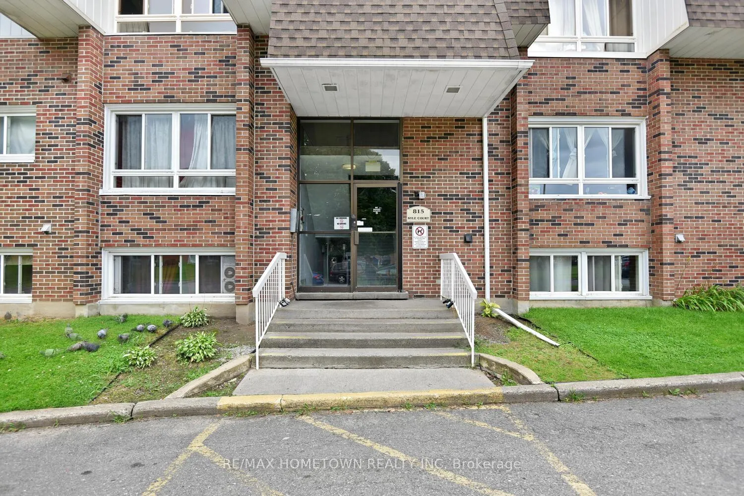 Photo 7 of Unit 310, 815 Kyle Court, Brockville — HOMEH