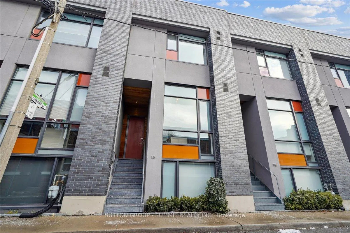 Photo 2 of 13 Gilead Place, Toronto, Moss Park — HOMEH