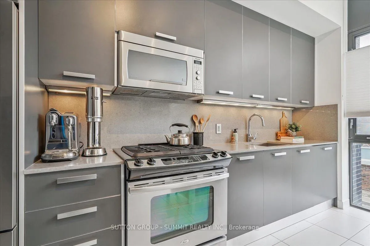 Photo 10 of 13 Gilead Place, Toronto, Moss Park — HOMEH