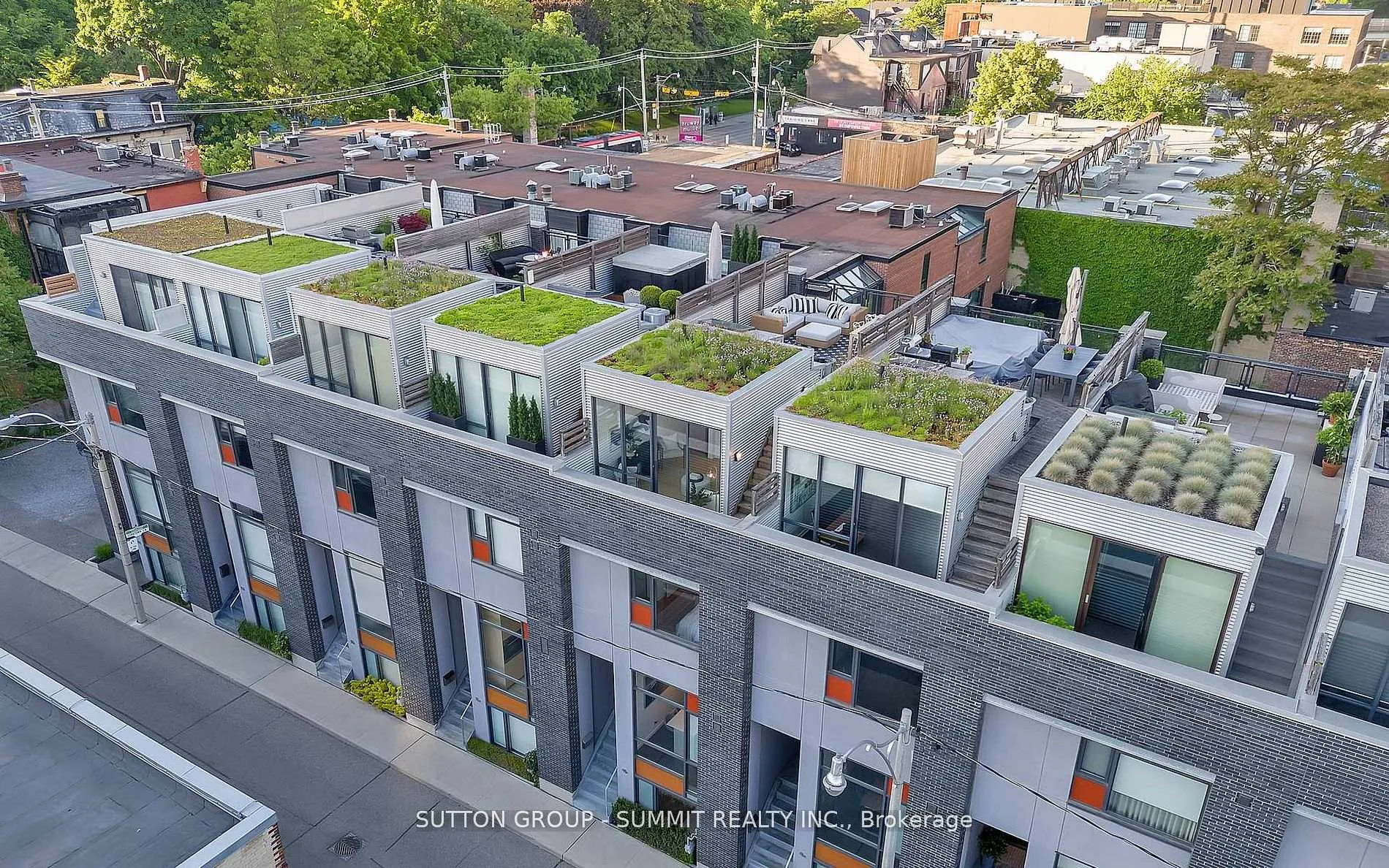 Photo 32 of 13 Gilead Place, Toronto, Moss Park — HOMEH