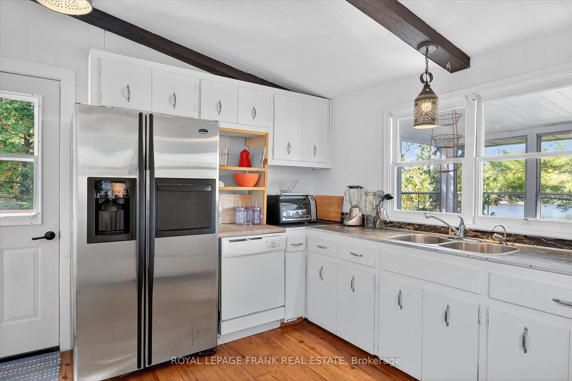Photo 10 of 1702 South Bayshore Road W, Douro-Dummer — HOMEH