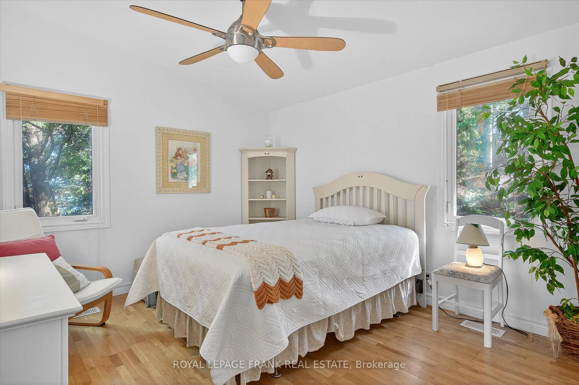 Photo 18 of 1702 South Bayshore Road W, Douro-Dummer — HOMEH