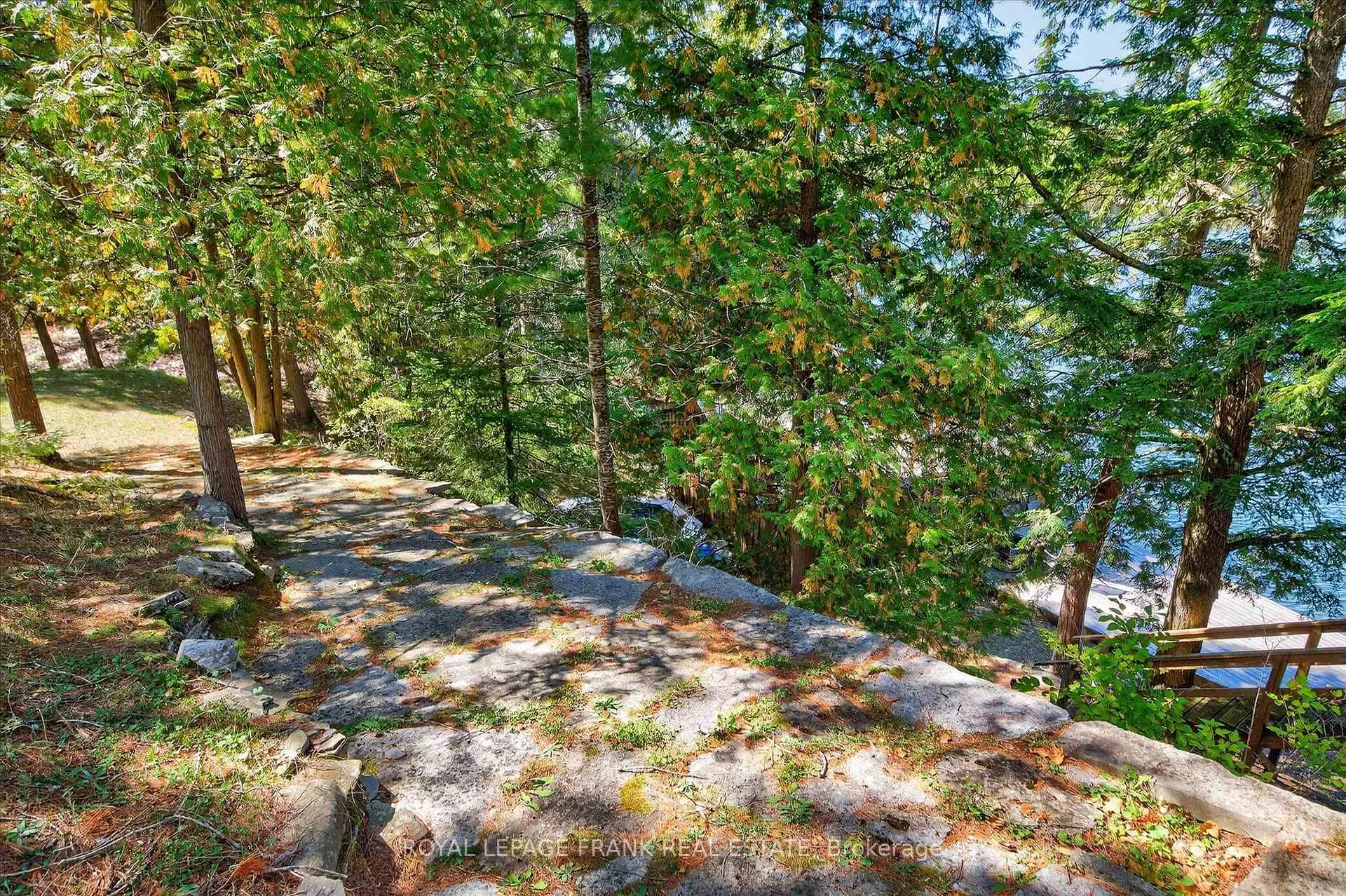 Photo 34 of 1702 South Bayshore Road W, Douro-Dummer — HOMEH