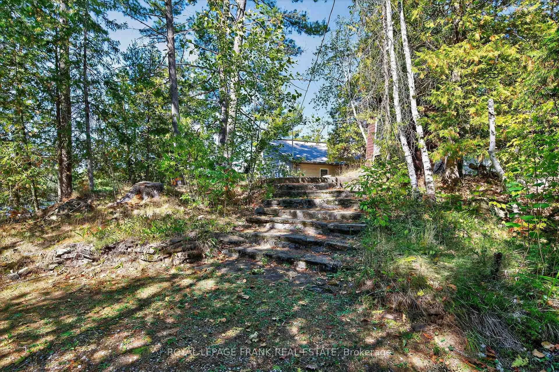 Photo 45 of 1702 South Bayshore Road W, Douro-Dummer — HOMEH