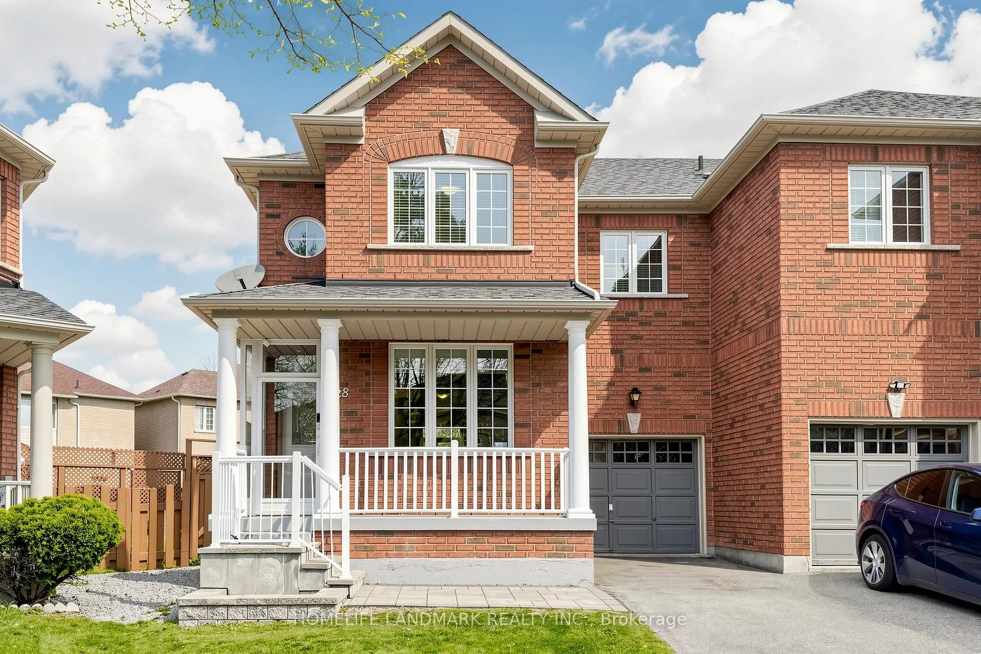 Photo 1 of 28 Summer Mist Crescent, Markham, Cachet — HOMEH