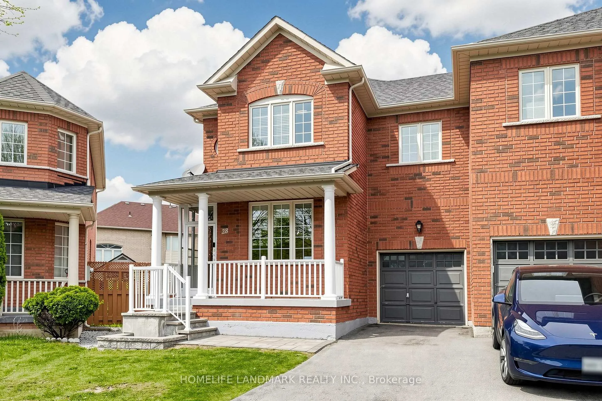 Photo 4 of 28 Summer Mist Crescent, Markham, Cachet — HOMEH