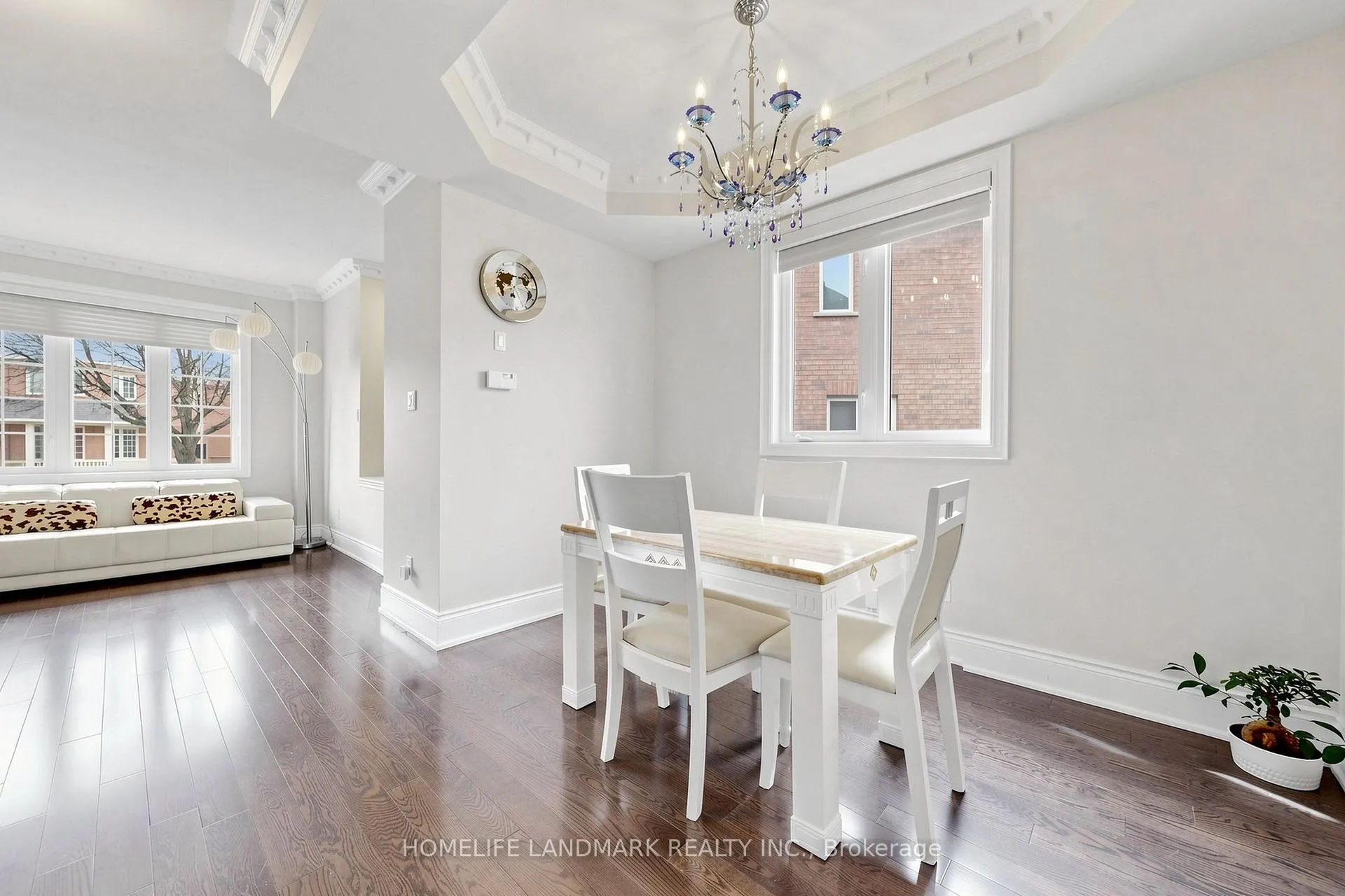 Photo 11 of 28 Summer Mist Crescent, Markham, Cachet — HOMEH