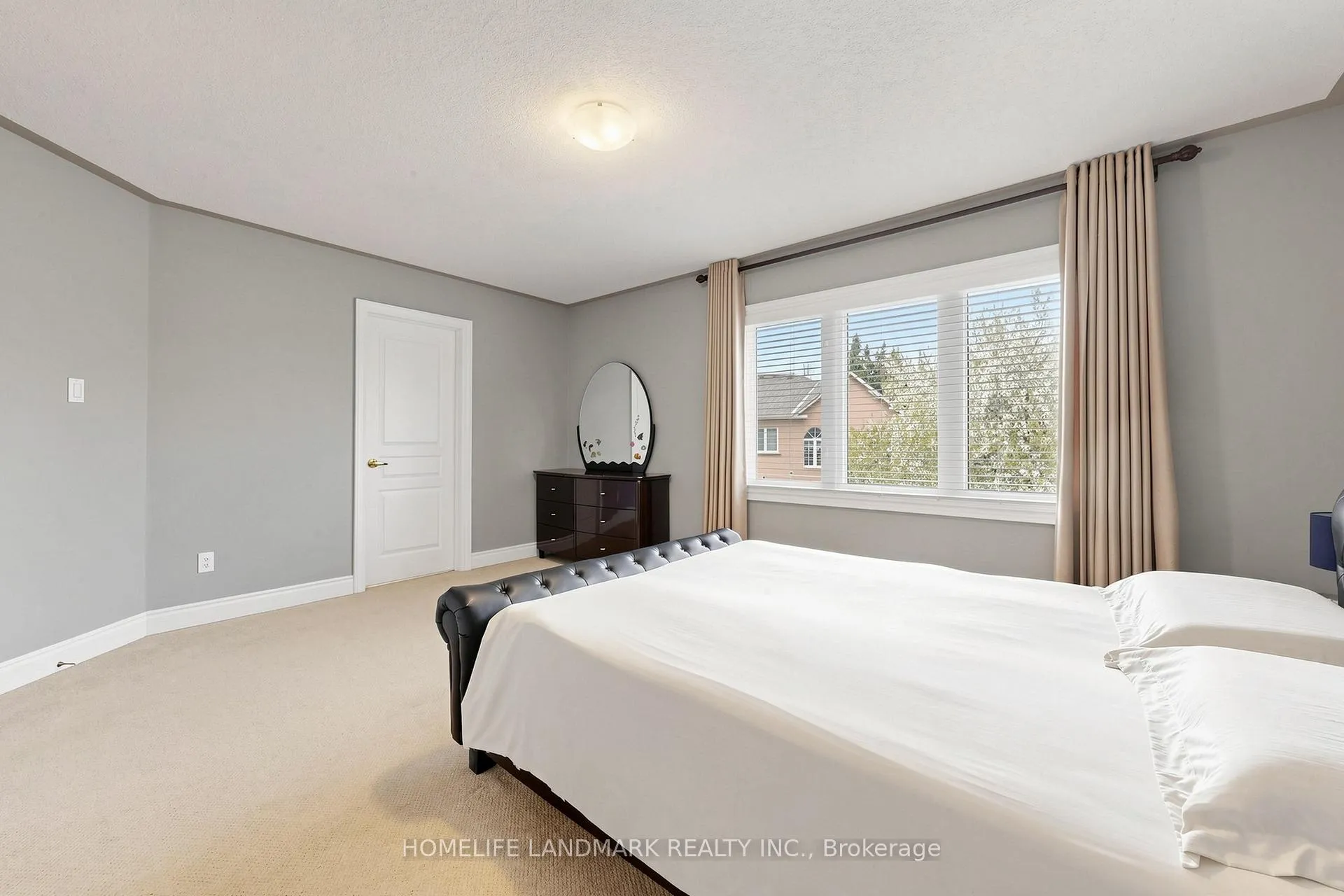 Photo 25 of 28 Summer Mist Crescent, Markham, Cachet — HOMEH