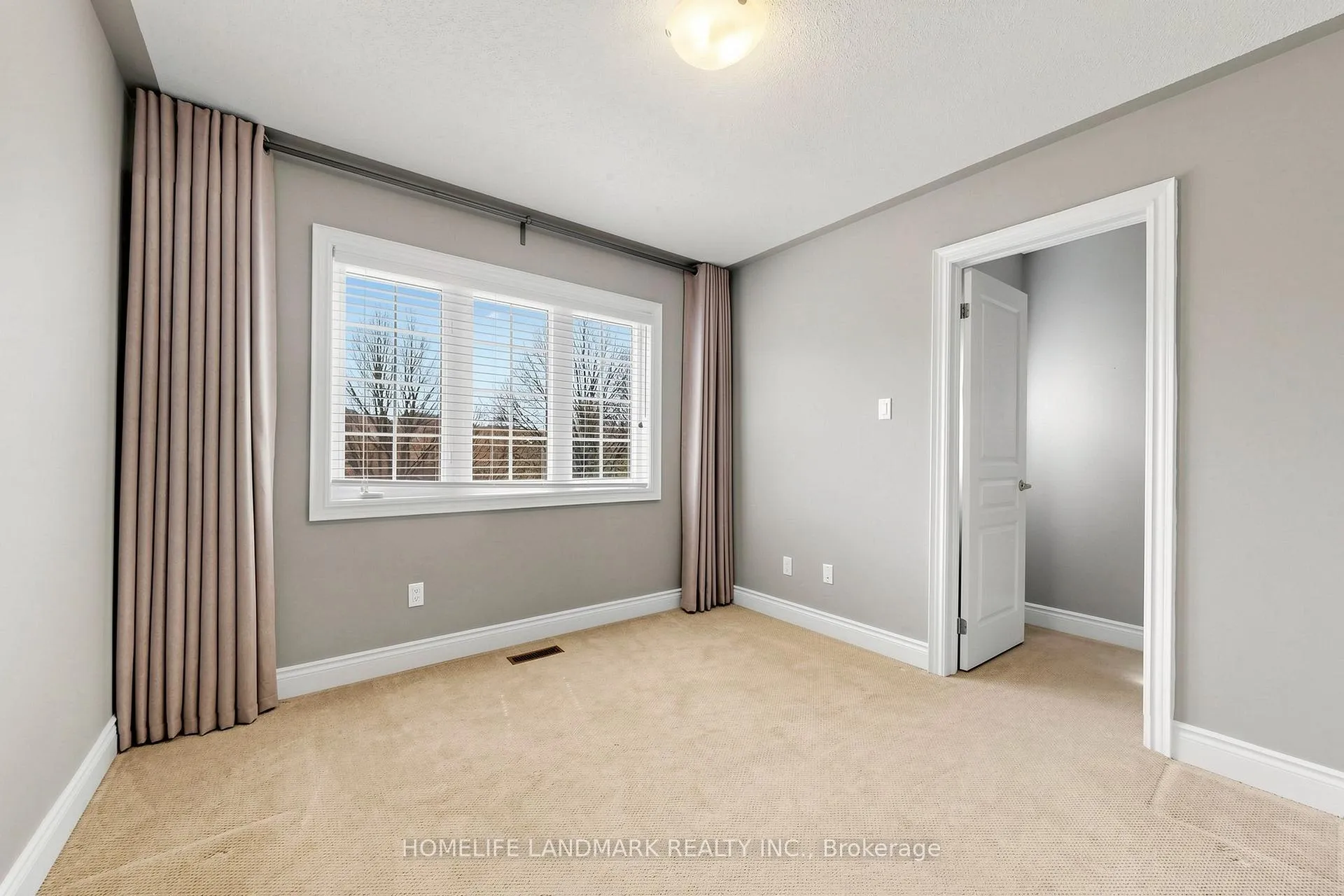 Photo 31 of 28 Summer Mist Crescent, Markham, Cachet — HOMEH