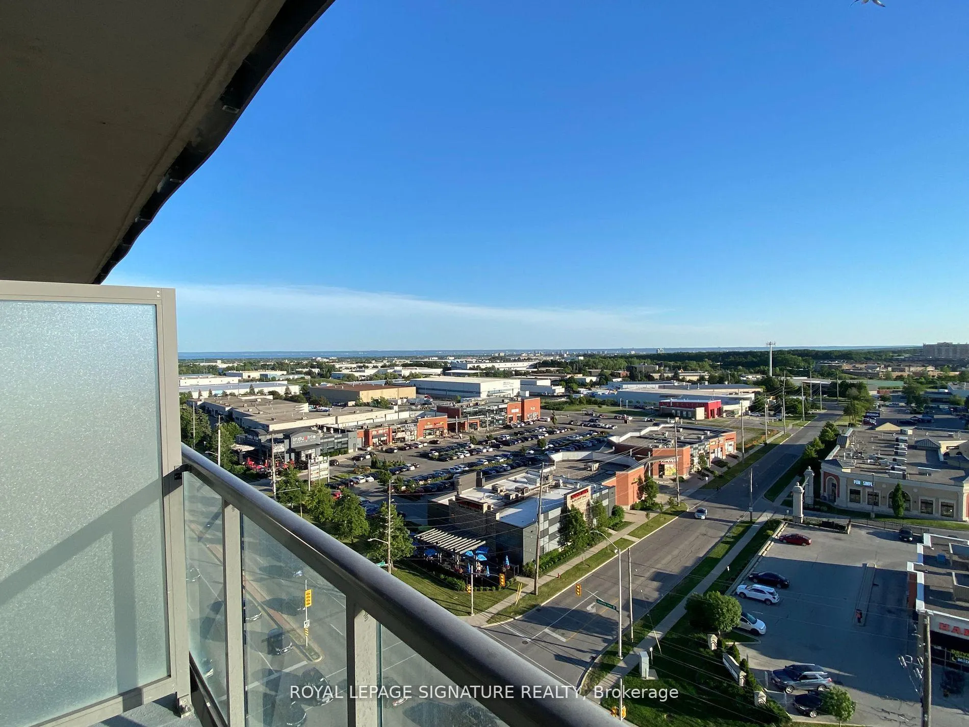 Photo 16 of Unit 1106, 1940 Ironstone Drive, Burlington, Uptown — HOMEH