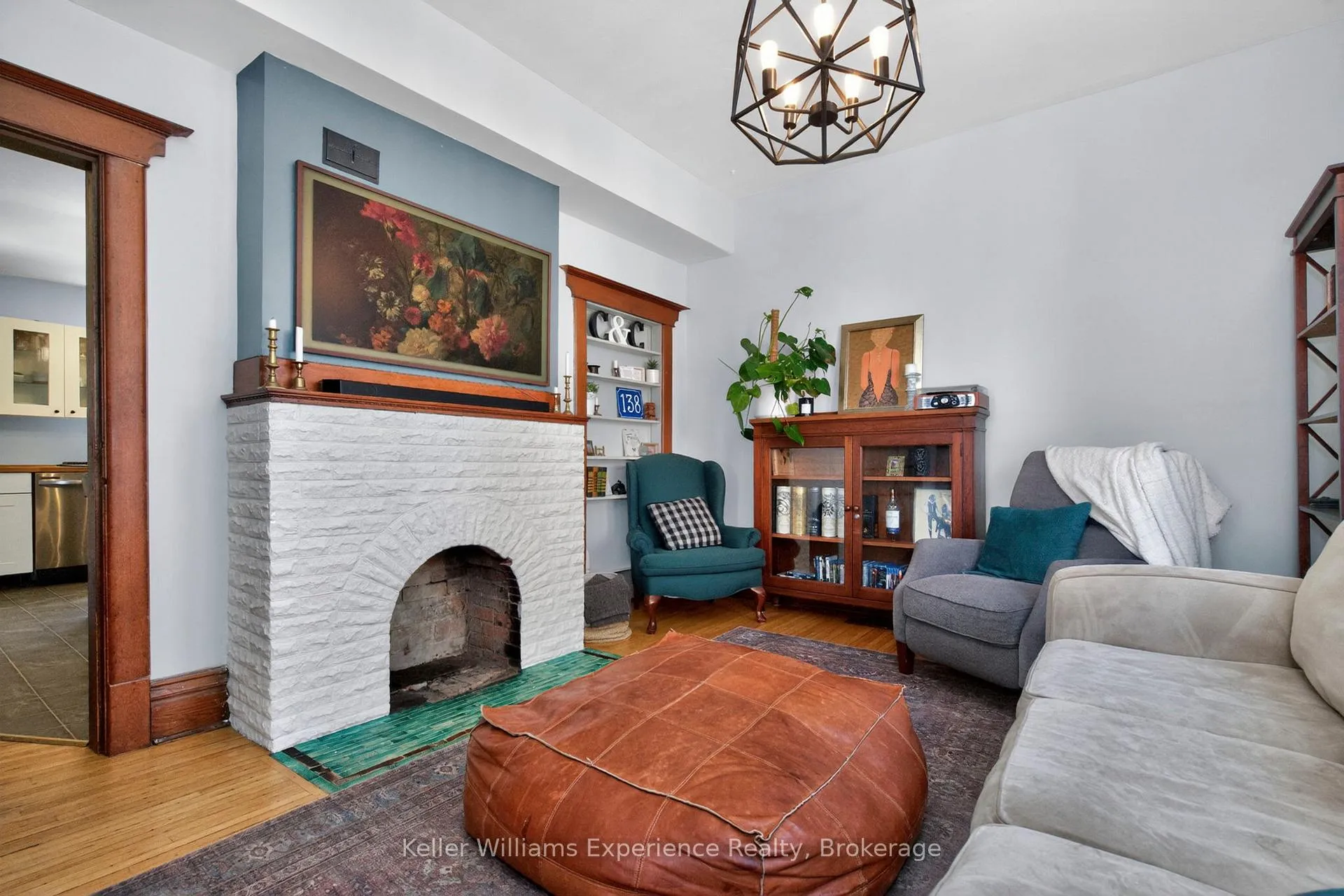 Photo 6 of 138 Sixth Street, Midland — HOMEH