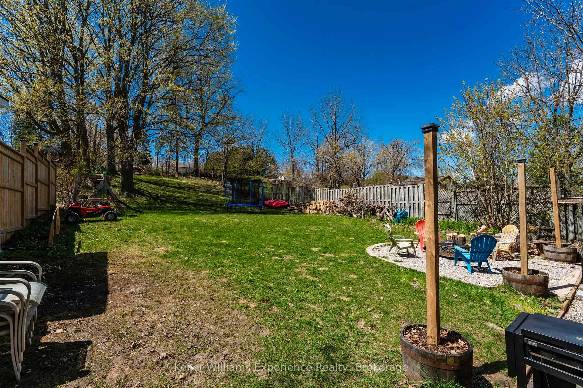 Photo 16 of 138 Sixth Street, Midland — HOMEH