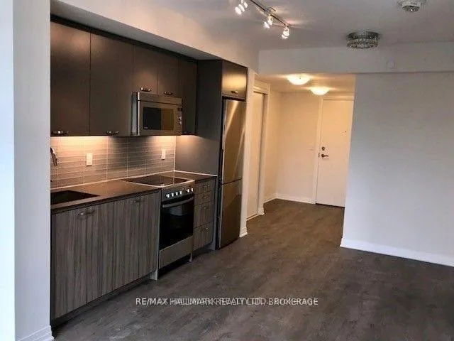Photo 5 of Unit 401, 2301 Danforth Avenue, Toronto, East End-Danforth — HOMEH