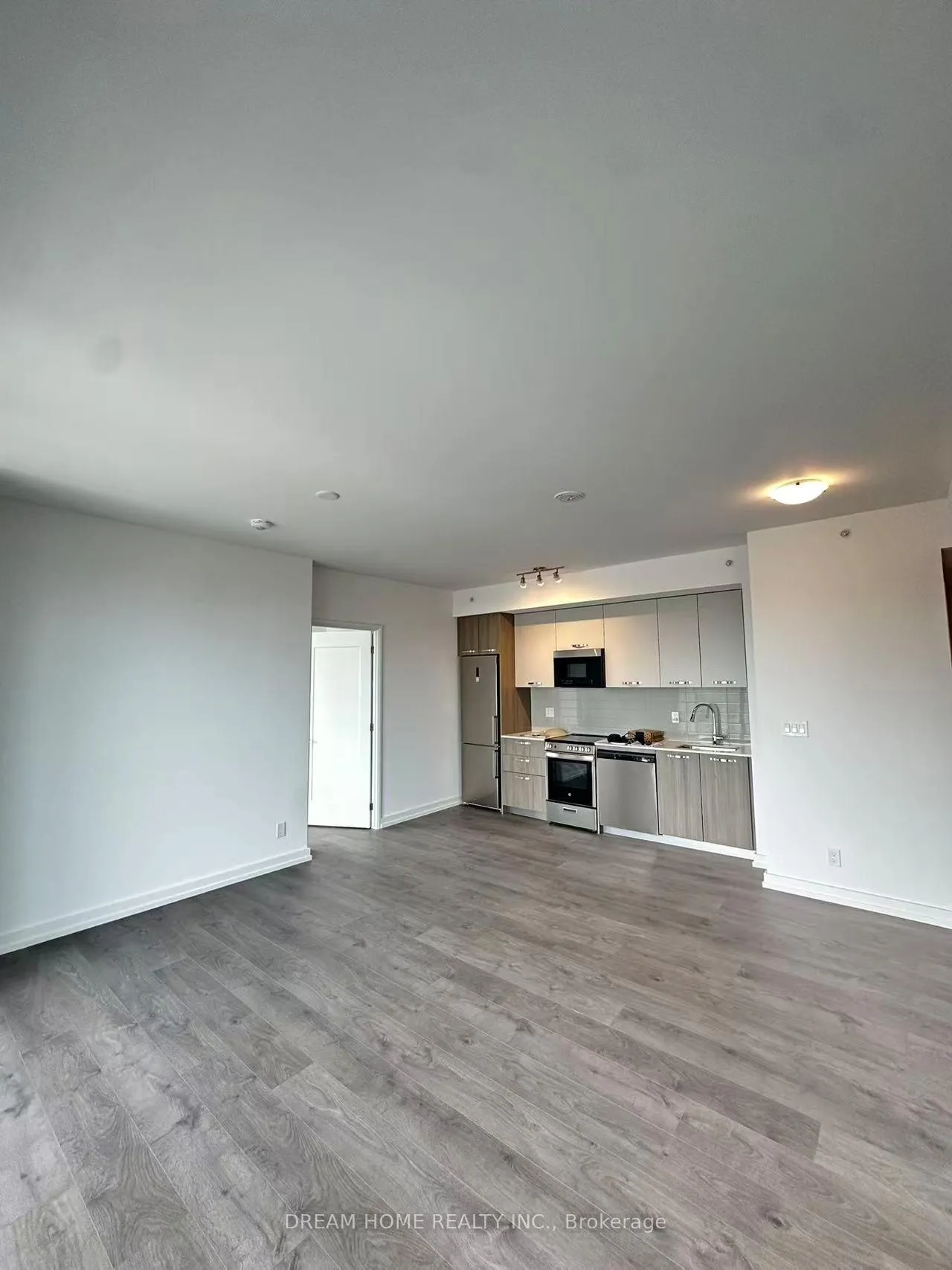 Photo 4 of Unit 1810, 75 James Street S, Hamilton, Corktown — HOMEH