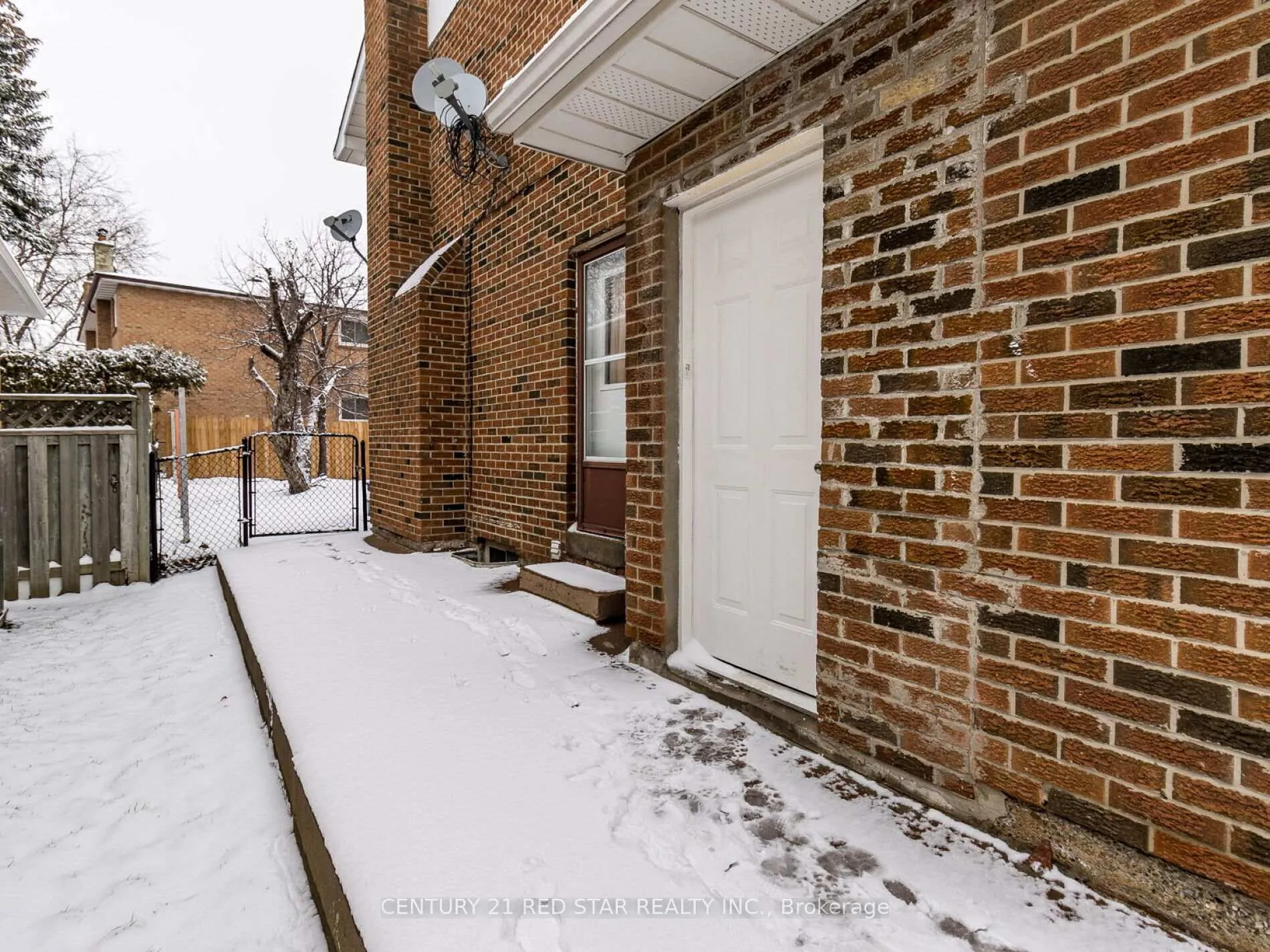 Photo 7 of 440 Rutherford Road N, Brampton, Madoc — HOMEH