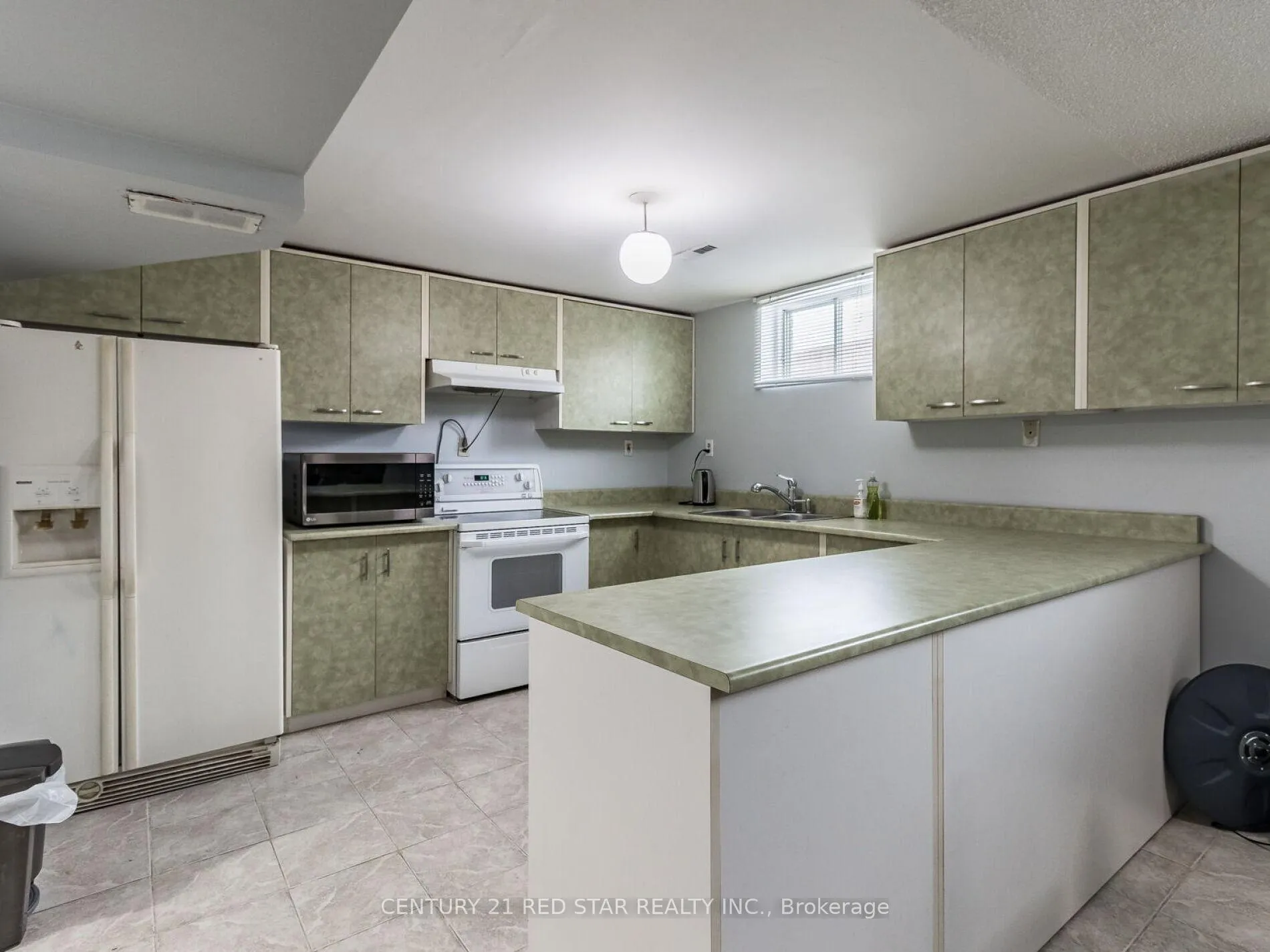 Photo 12 of 440 Rutherford Road N, Brampton, Madoc — HOMEH