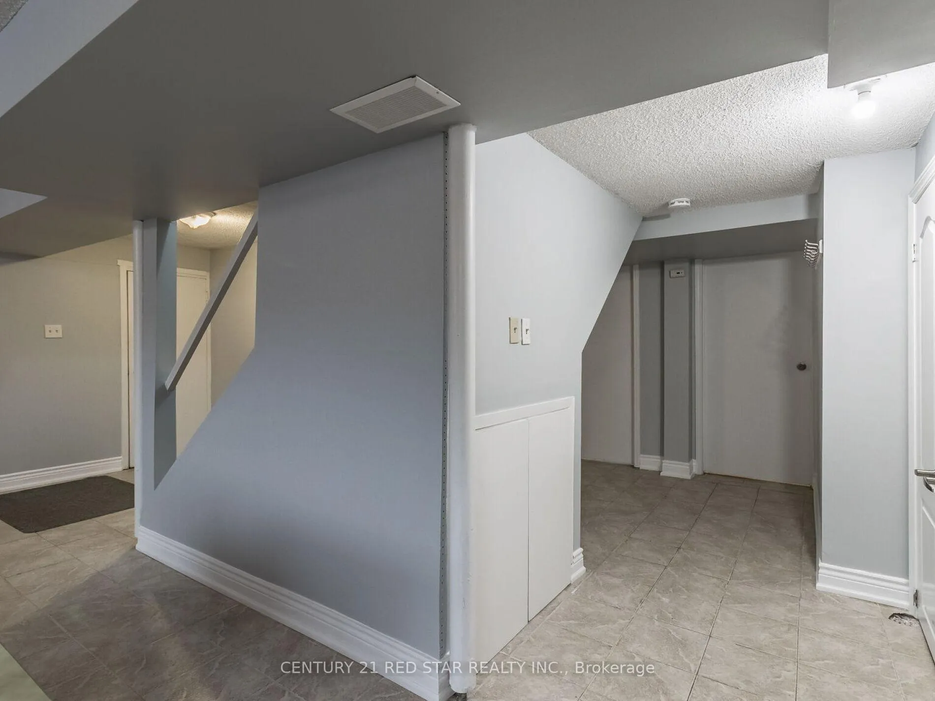 Photo 15 of 440 Rutherford Road N, Brampton, Madoc — HOMEH