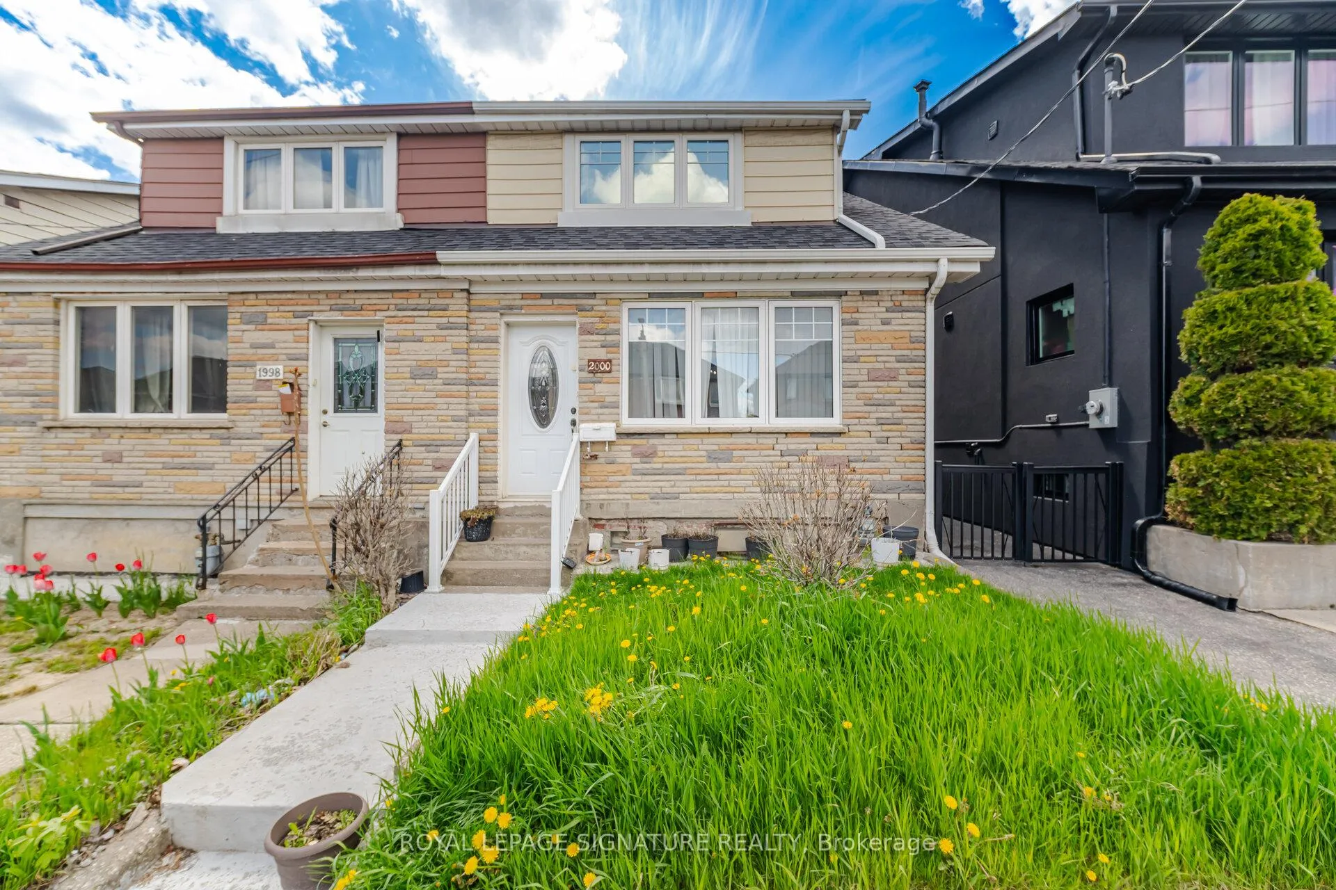 Photo 3 of Unit 1, 2000 Dufferin Street, Toronto, Caledonia-Fairbank — HOMEH