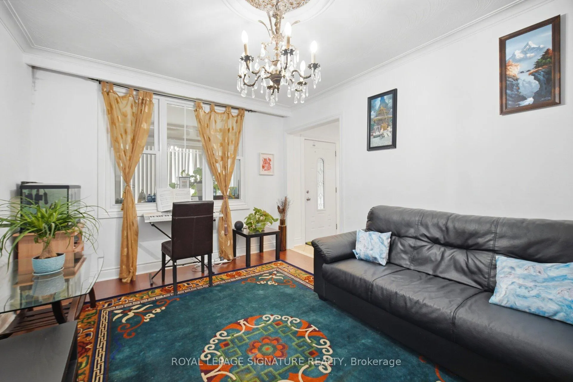 Photo 10 of Unit 1, 2000 Dufferin Street, Toronto, Caledonia-Fairbank — HOMEH