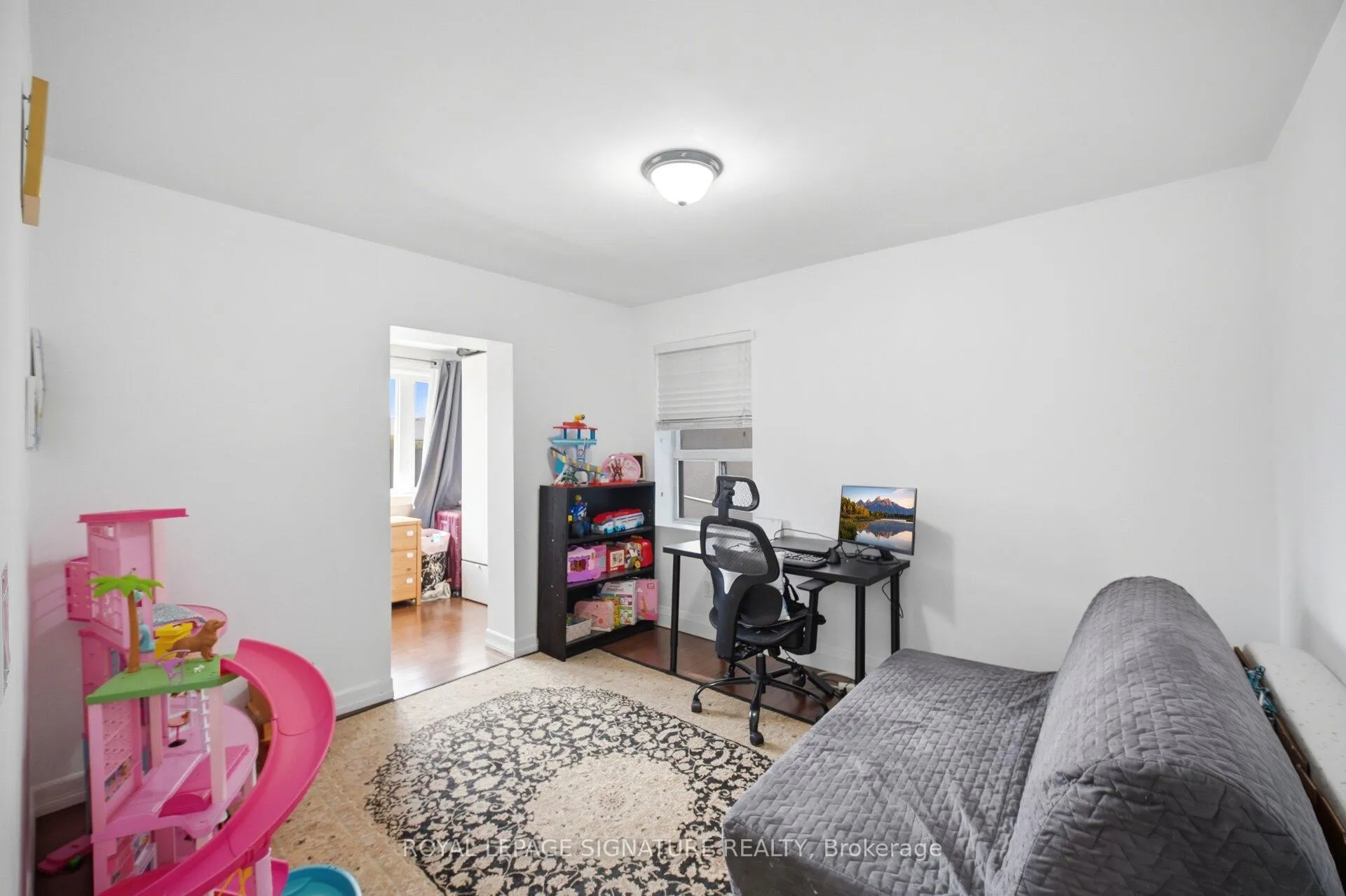Photo 25 of Unit 1, 2000 Dufferin Street, Toronto, Caledonia-Fairbank — HOMEH