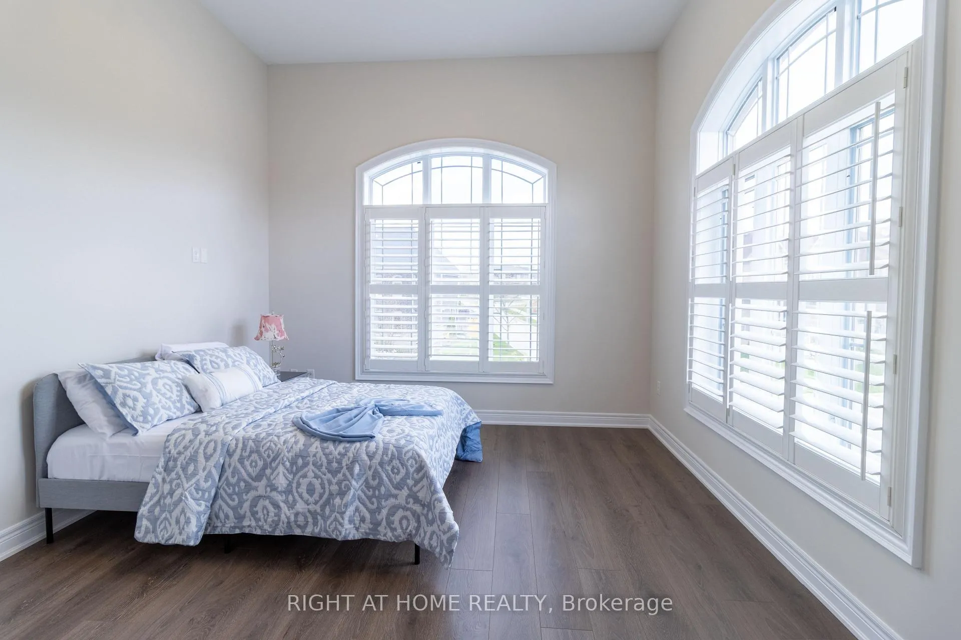 Photo 29 of 779 Snowberry Court, Waterloo — HOMEH