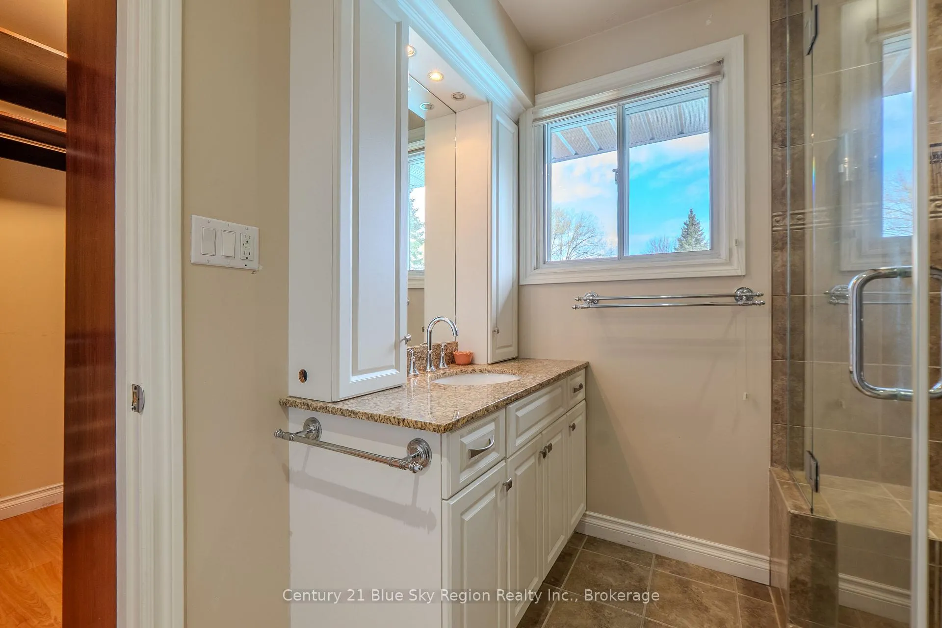 Photo 29 of 28 Labreche Drive, North Bay, Ferris — HOMEH