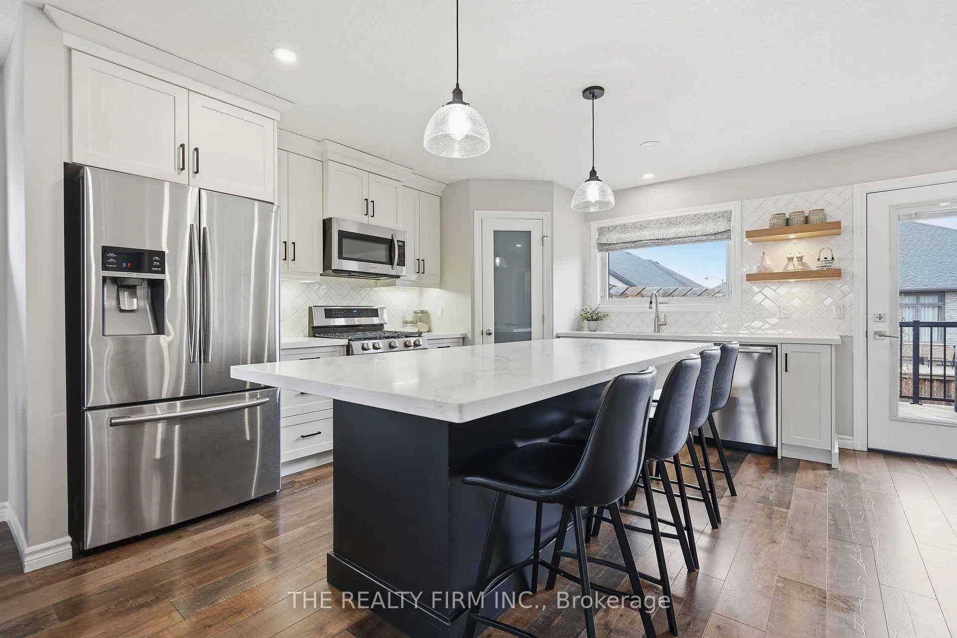 Photo 6 of 15 Glenwood Street, St. Thomas — HOMEH