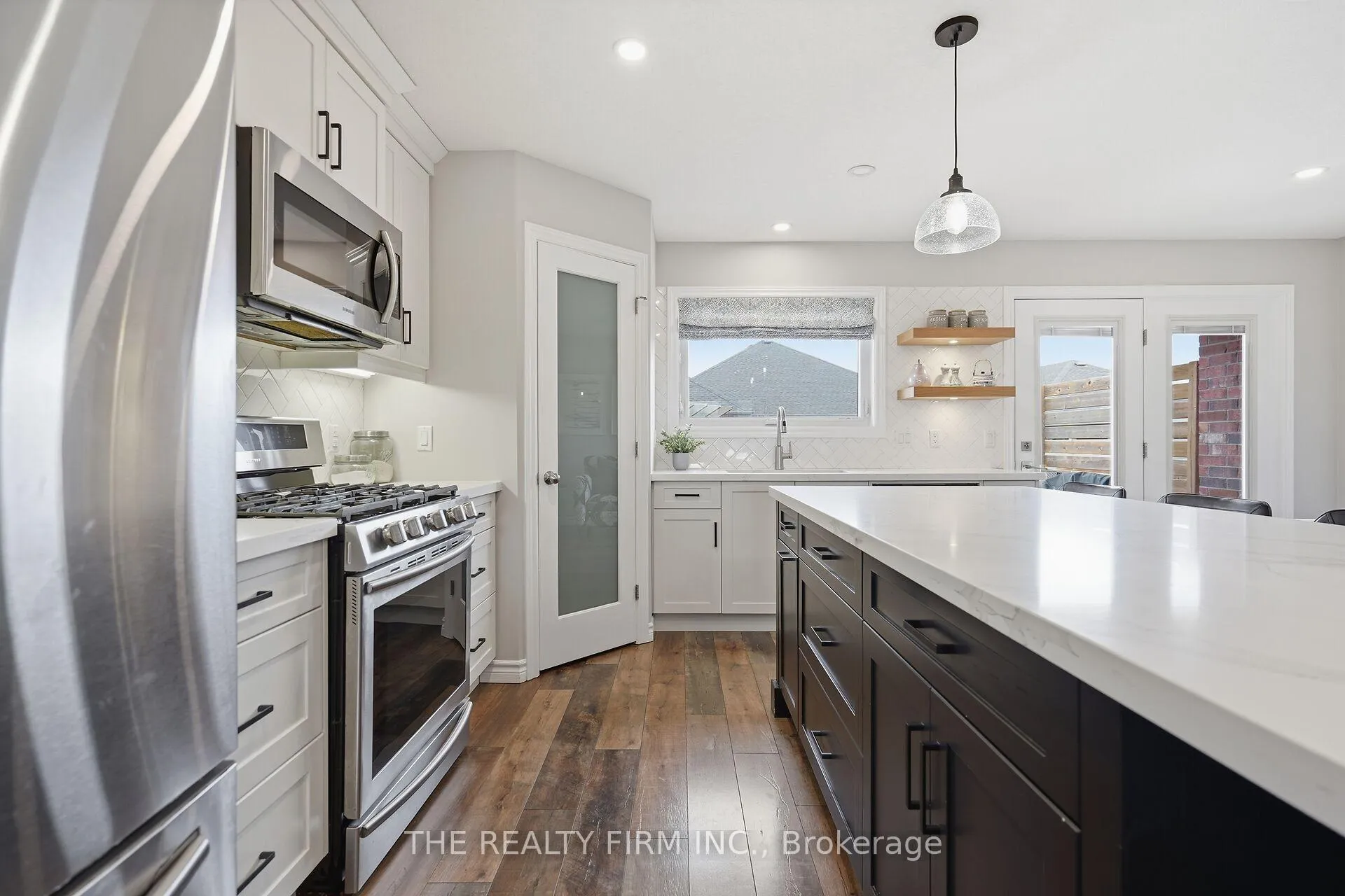 Photo 9 of 15 Glenwood Street, St. Thomas — HOMEH