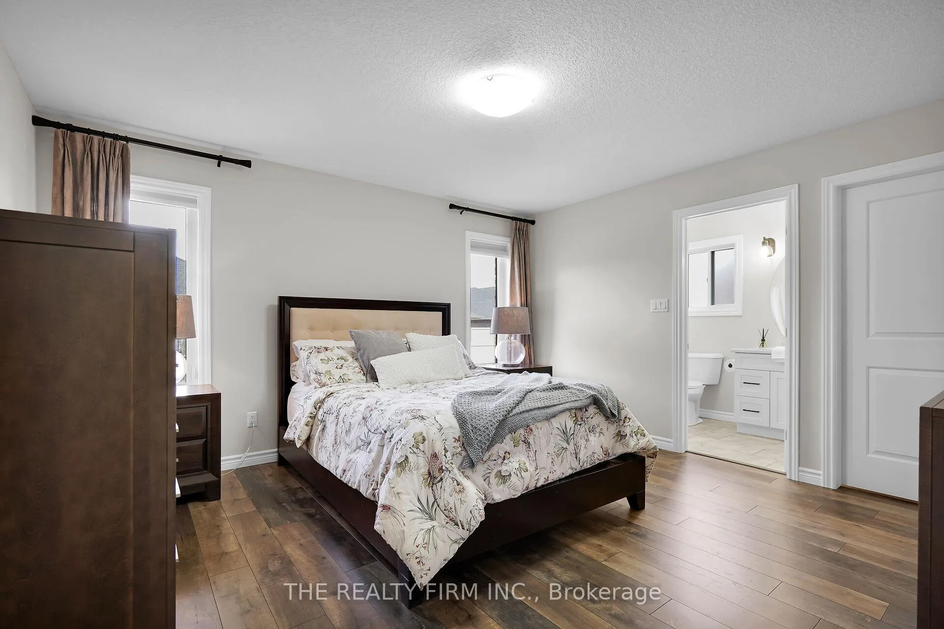 Photo 12 of 15 Glenwood Street, St. Thomas — HOMEH