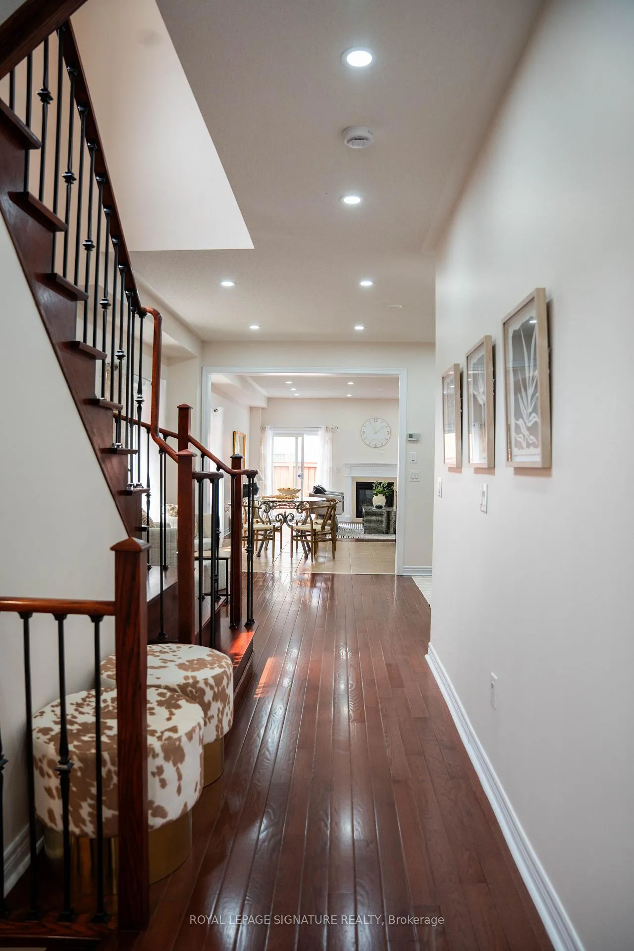 Photo 3 of 25 Versailles Crescent, Brampton, Bram East — HOMEH