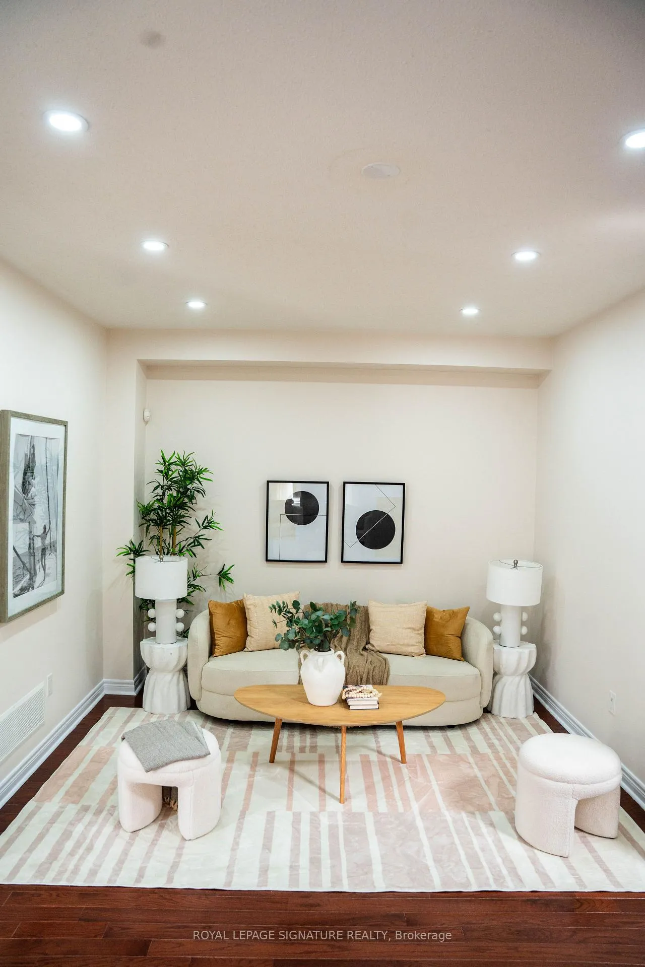 Photo 8 of 25 Versailles Crescent, Brampton, Bram East — HOMEH
