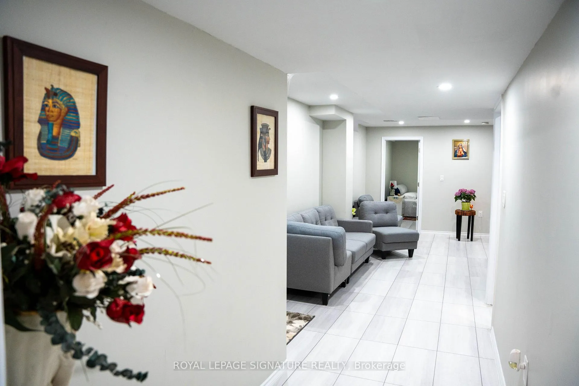 Photo 18 of 25 Versailles Crescent, Brampton, Bram East — HOMEH