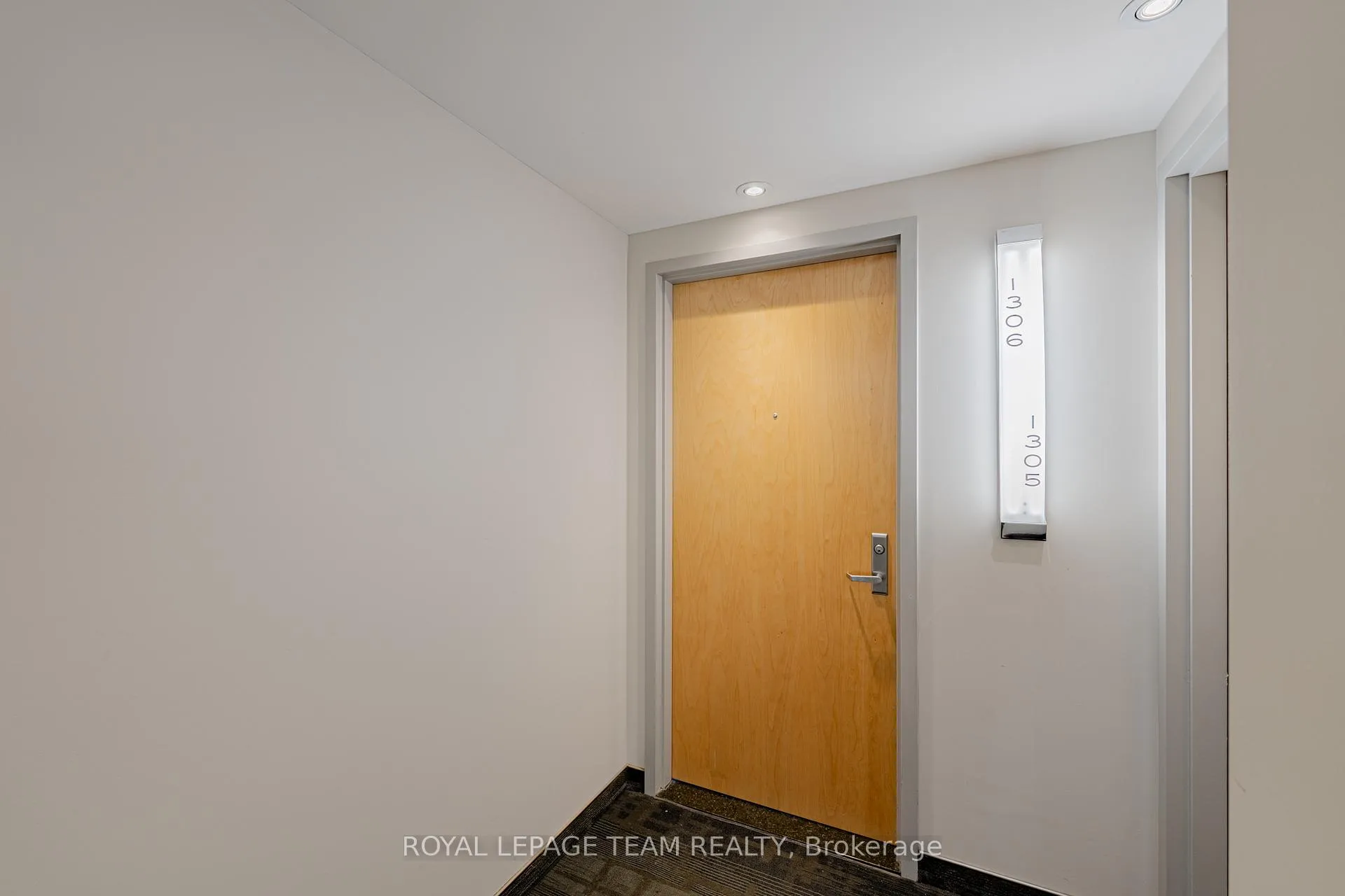 Photo 2 of Unit 1306, 40 Nepean Street, Ottawa, Ottawa Centre — HOMEH