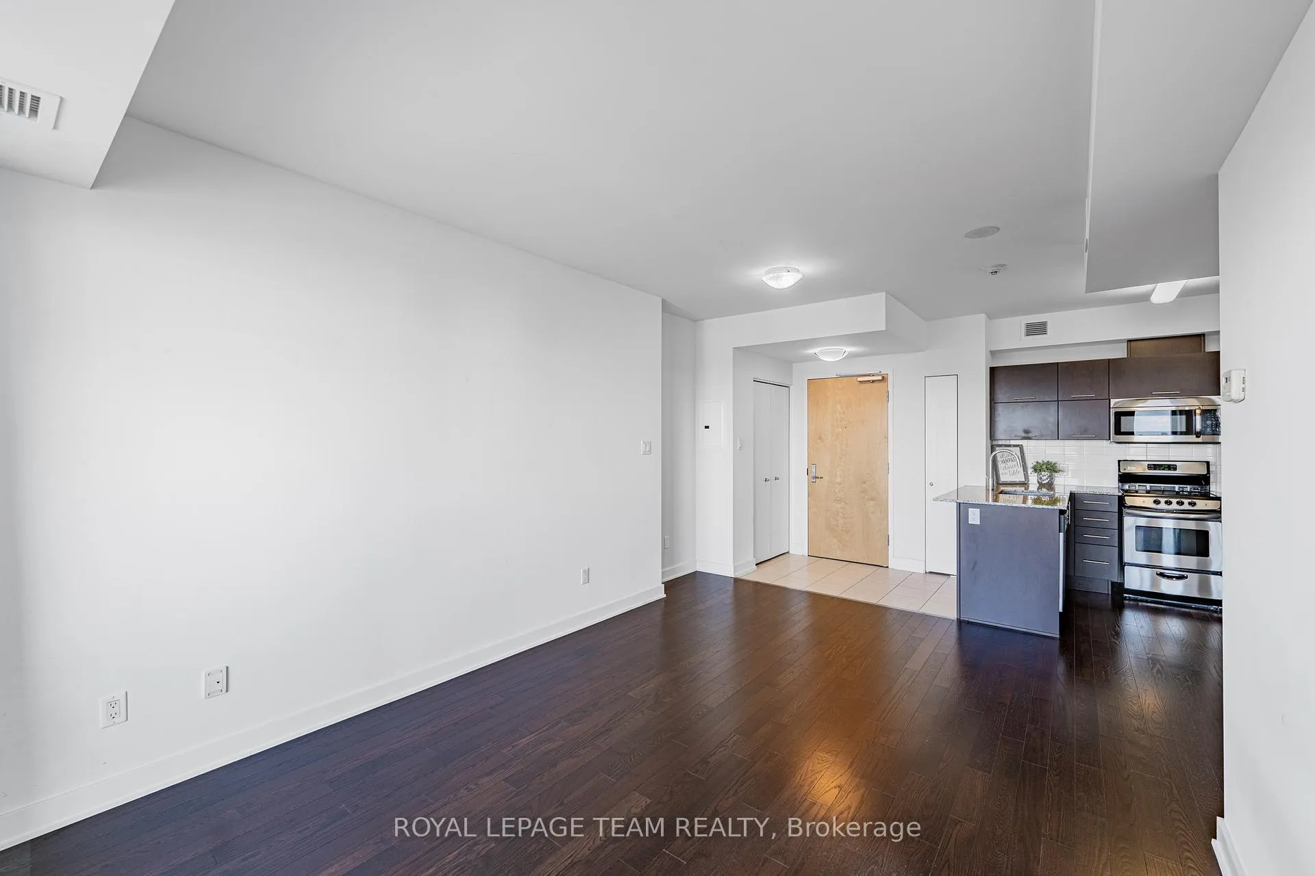 Photo 12 of Unit 1306, 40 Nepean Street, Ottawa, Ottawa Centre — HOMEH