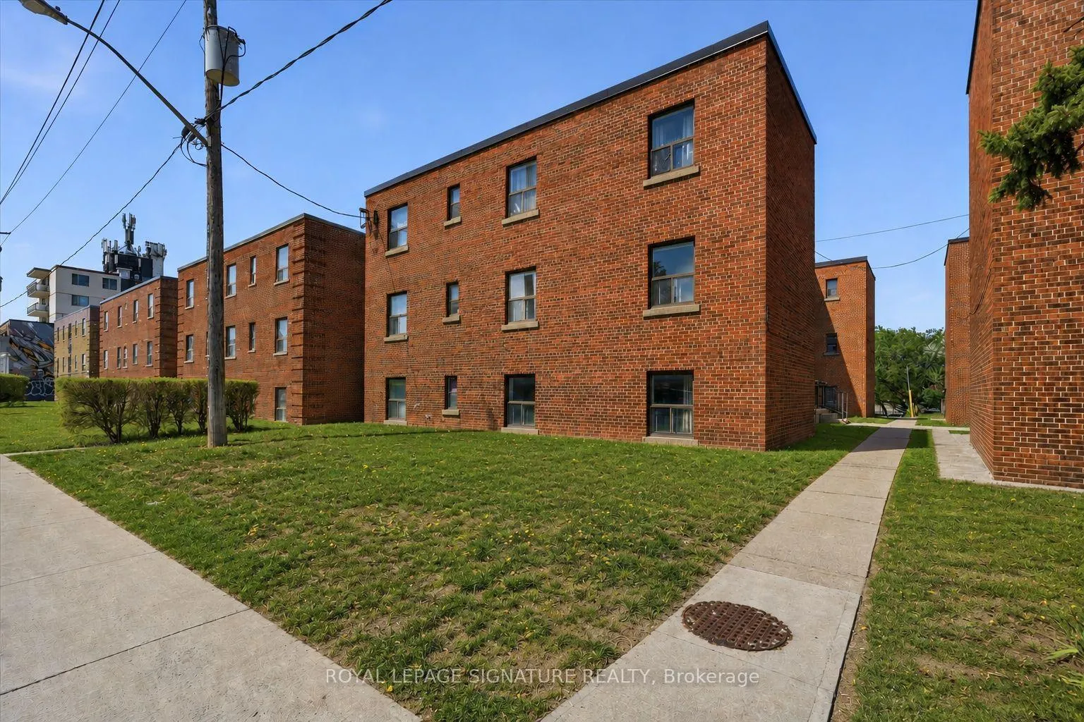 Photo 2 of Unit 201, 1000 O'Connor Drive, Toronto, O'Connor-Parkview — HOMEH
