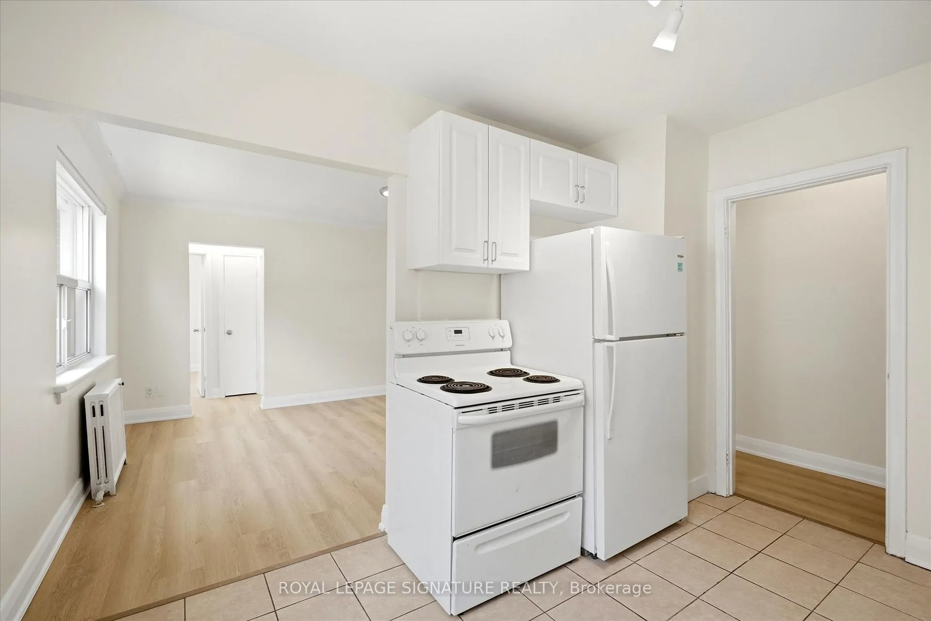 Photo 6 of Unit 201, 1000 O'Connor Drive, Toronto, O'Connor-Parkview — HOMEH