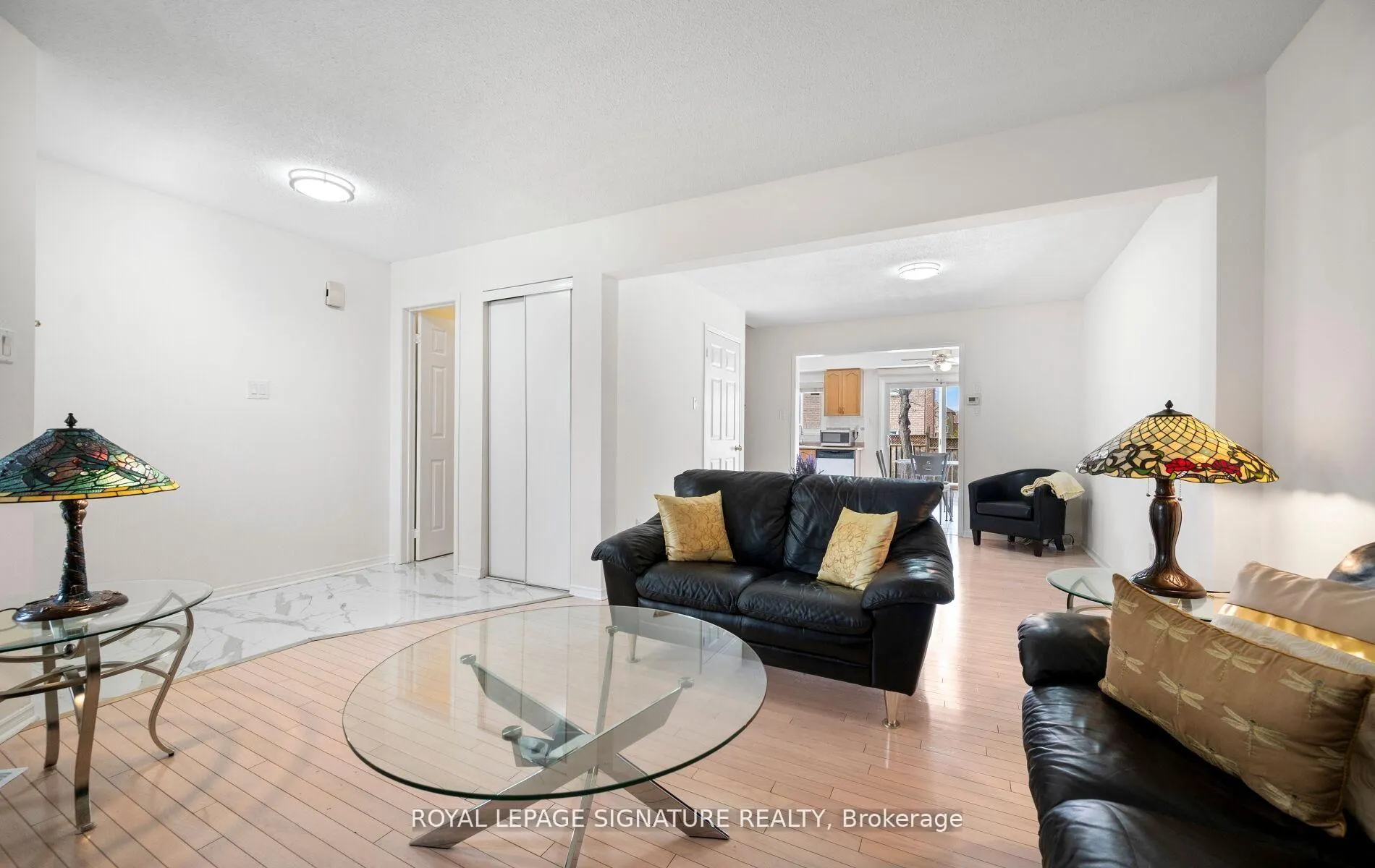 Photo 10 of 7 Kitto Court, Brampton, Fletcher's West — HOMEH