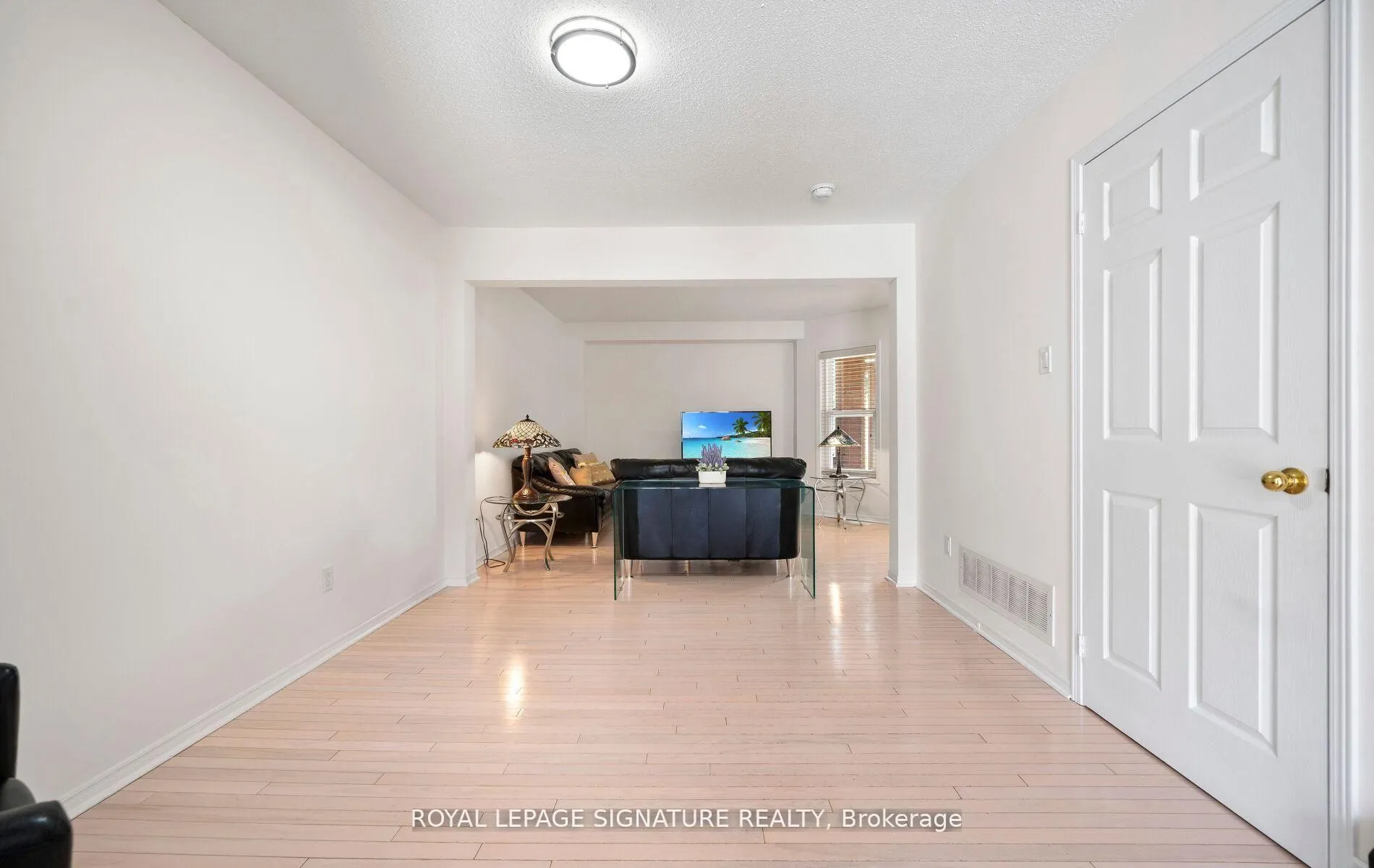Photo 13 of 7 Kitto Court, Brampton, Fletcher's West — HOMEH