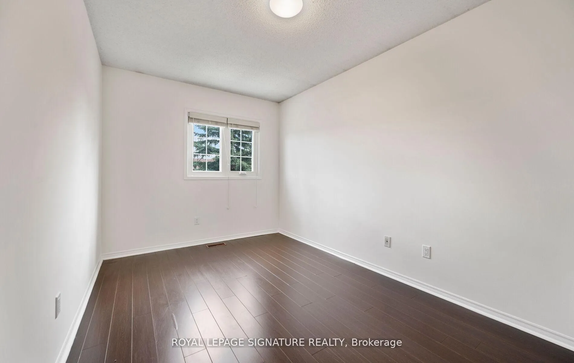 Photo 24 of 7 Kitto Court, Brampton, Fletcher's West — HOMEH