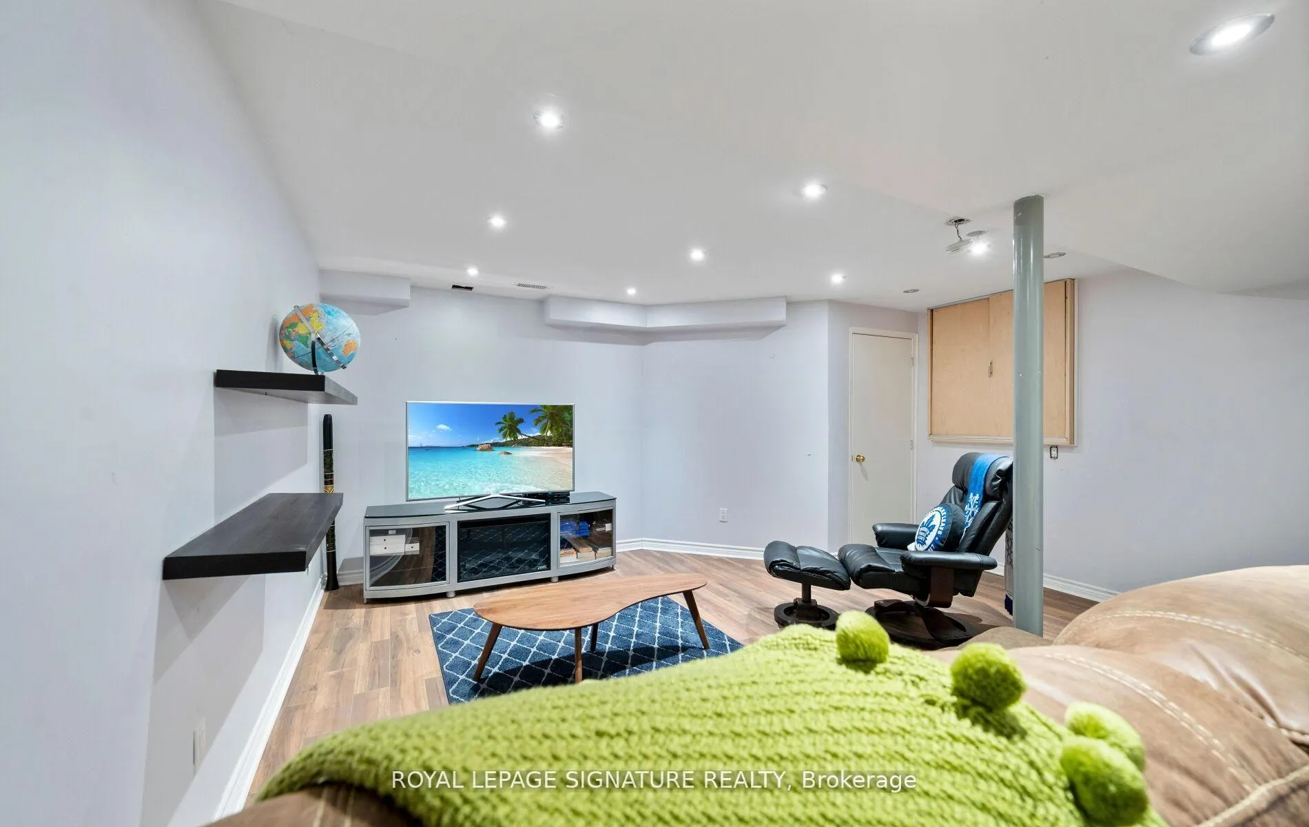 Photo 32 of 7 Kitto Court, Brampton, Fletcher's West — HOMEH