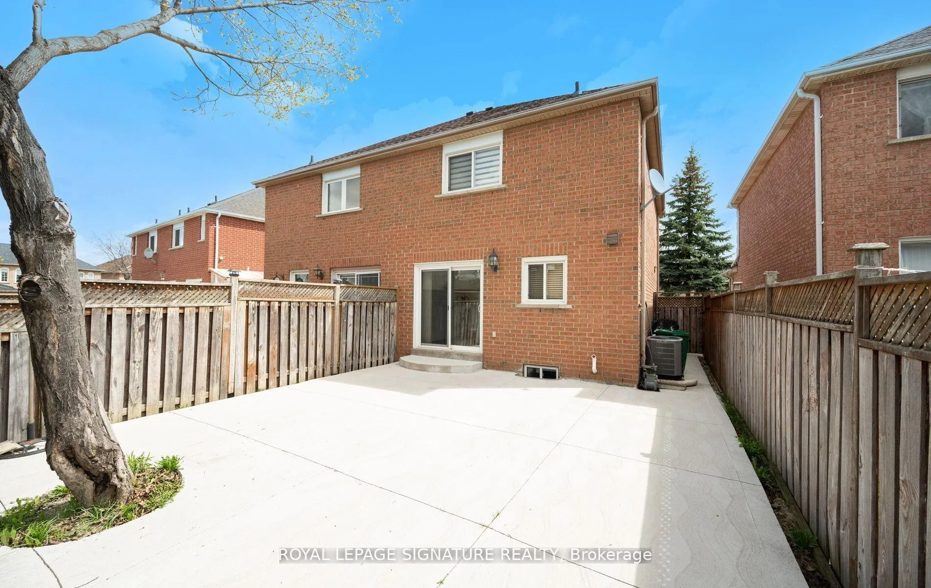 Photo 37 of 7 Kitto Court, Brampton, Fletcher's West — HOMEH